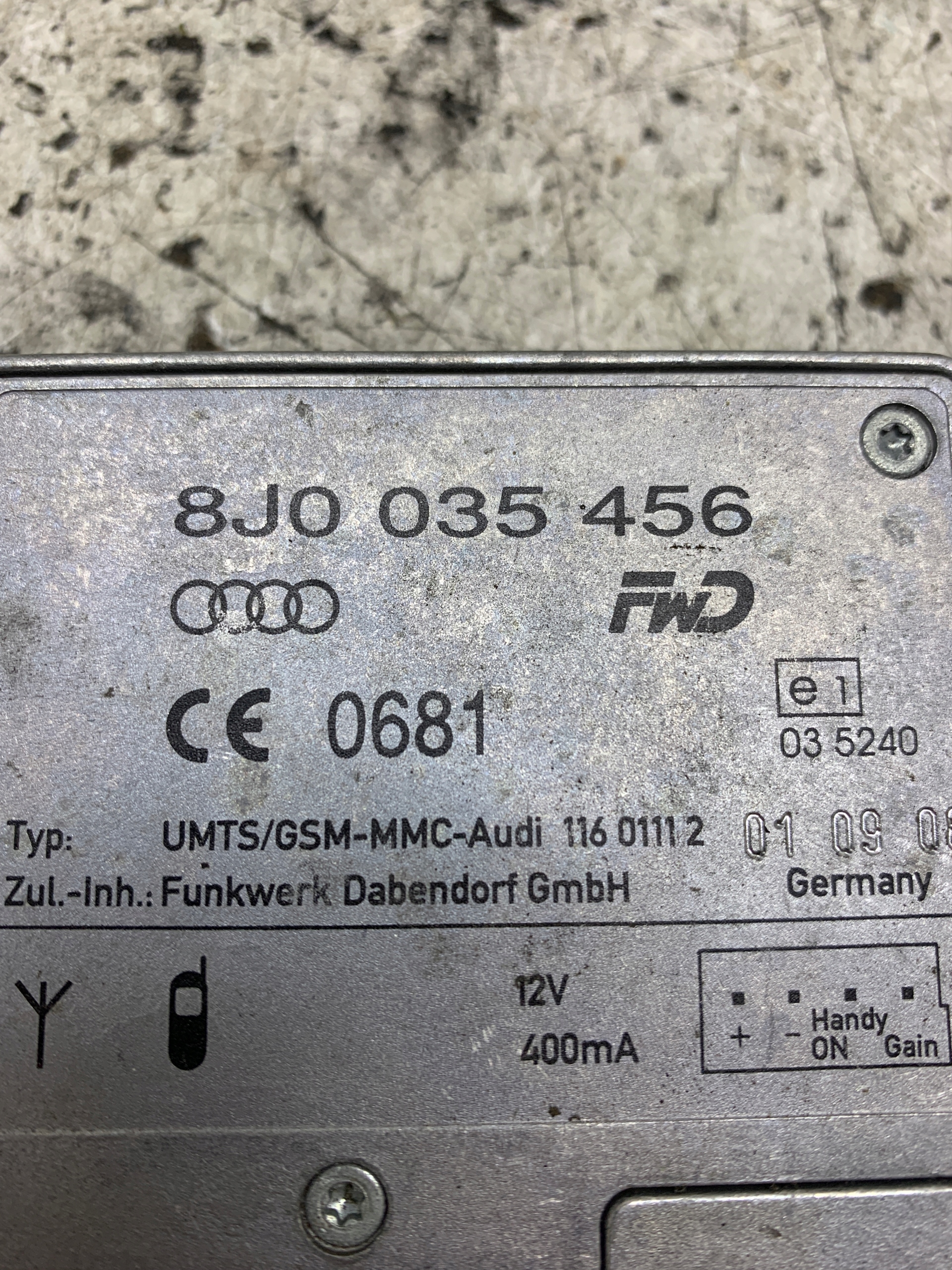 amplifier ANTENY 8J0035456 AUDI A4