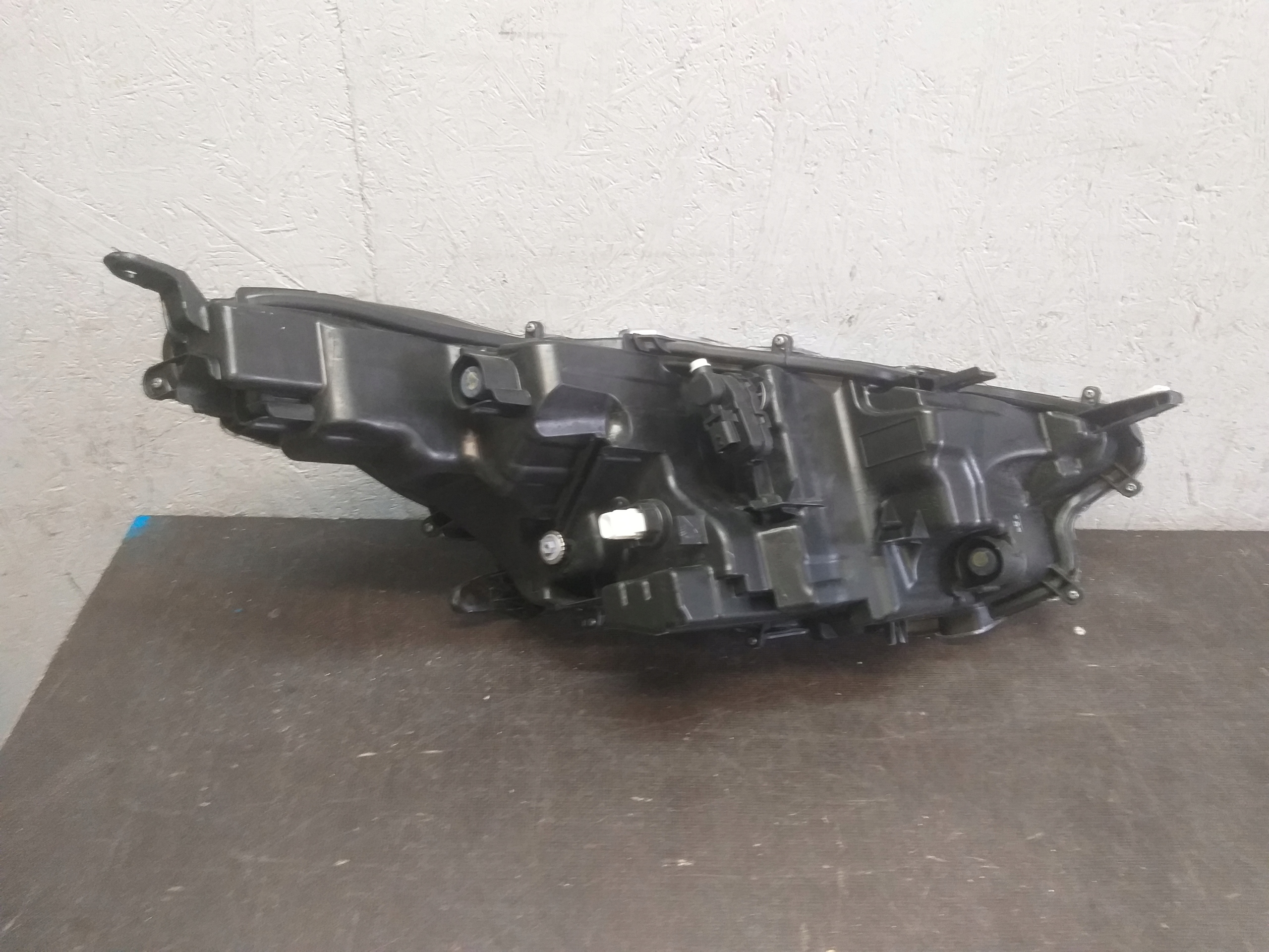 LIGHT FRONT LEFT TOYOTA YARIS IV 4 FULL LED
