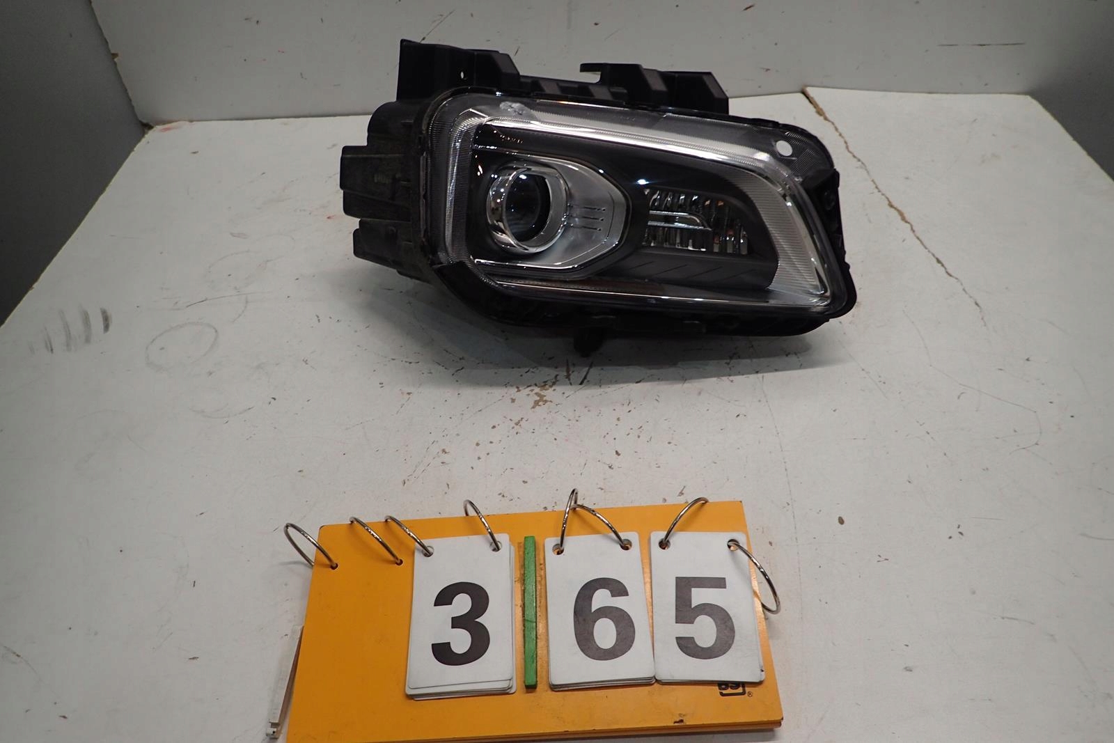 light front right HYUNDAI KONA 17- FULL LED