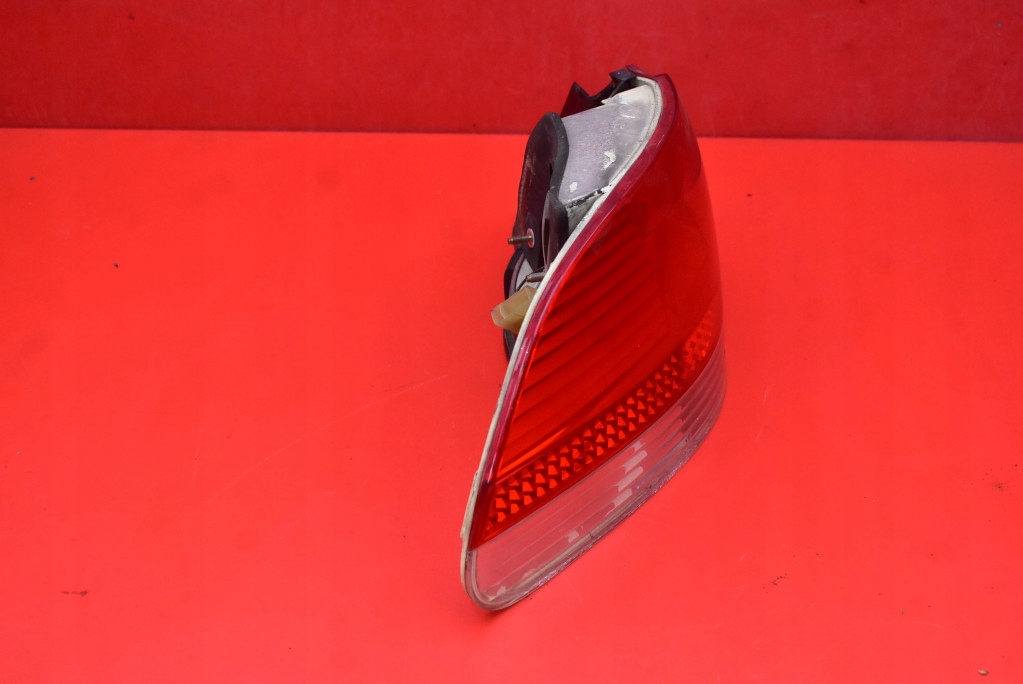 light left rear part rear 155513 BMW E65 LIFT 01-05