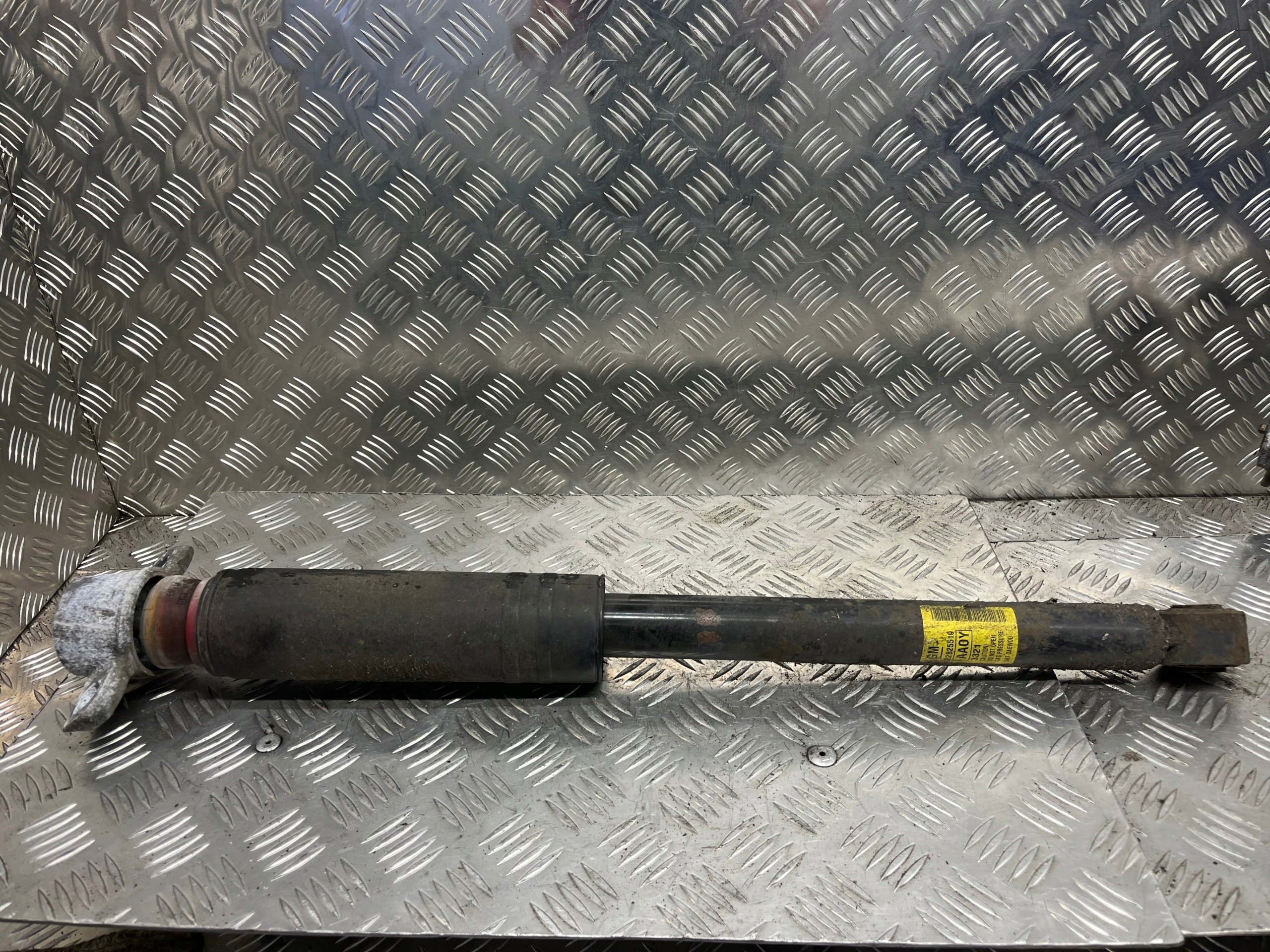 stoßdämpfer heck hinten OPEL AMPERA 1 22825519