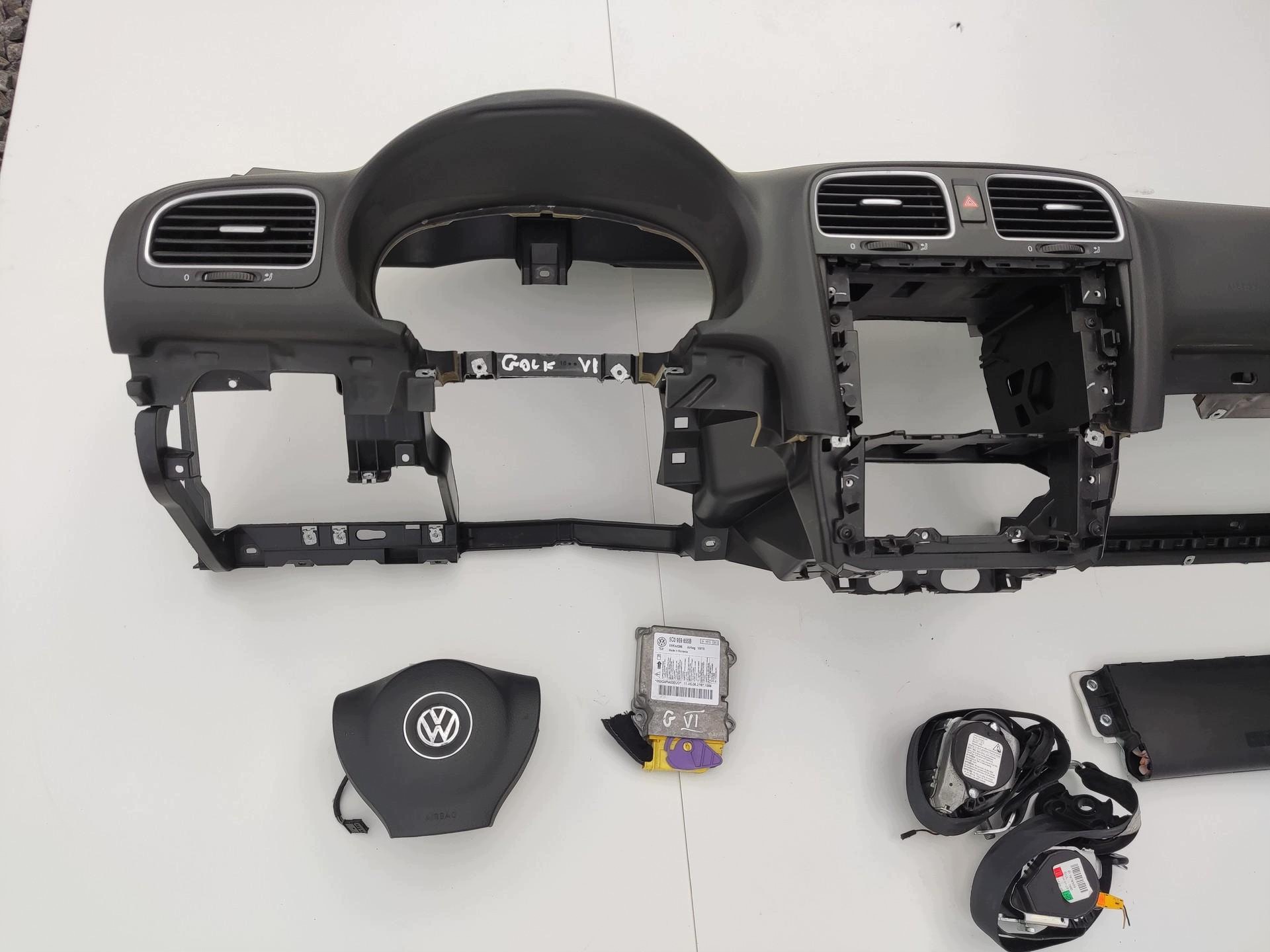 dashboard console airbag airbag tension belts SENSOR VOLKSWAGEN GOLF VI 2008-2012