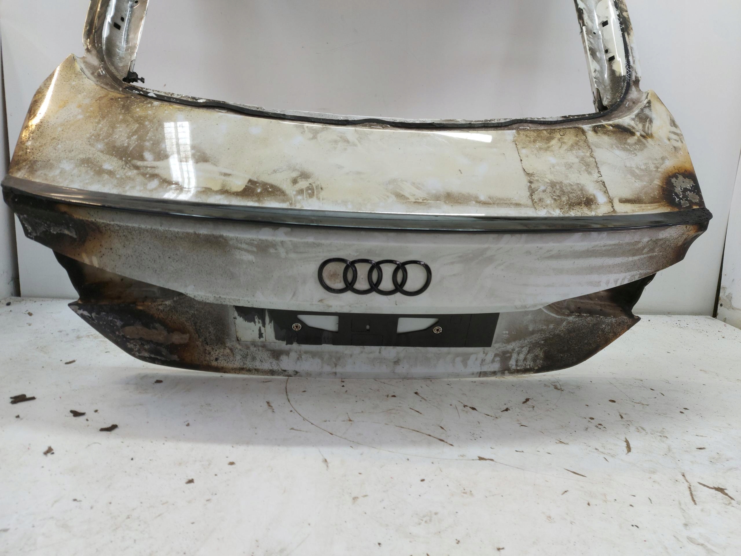 AUDI RS5 8W8 trunk door boot