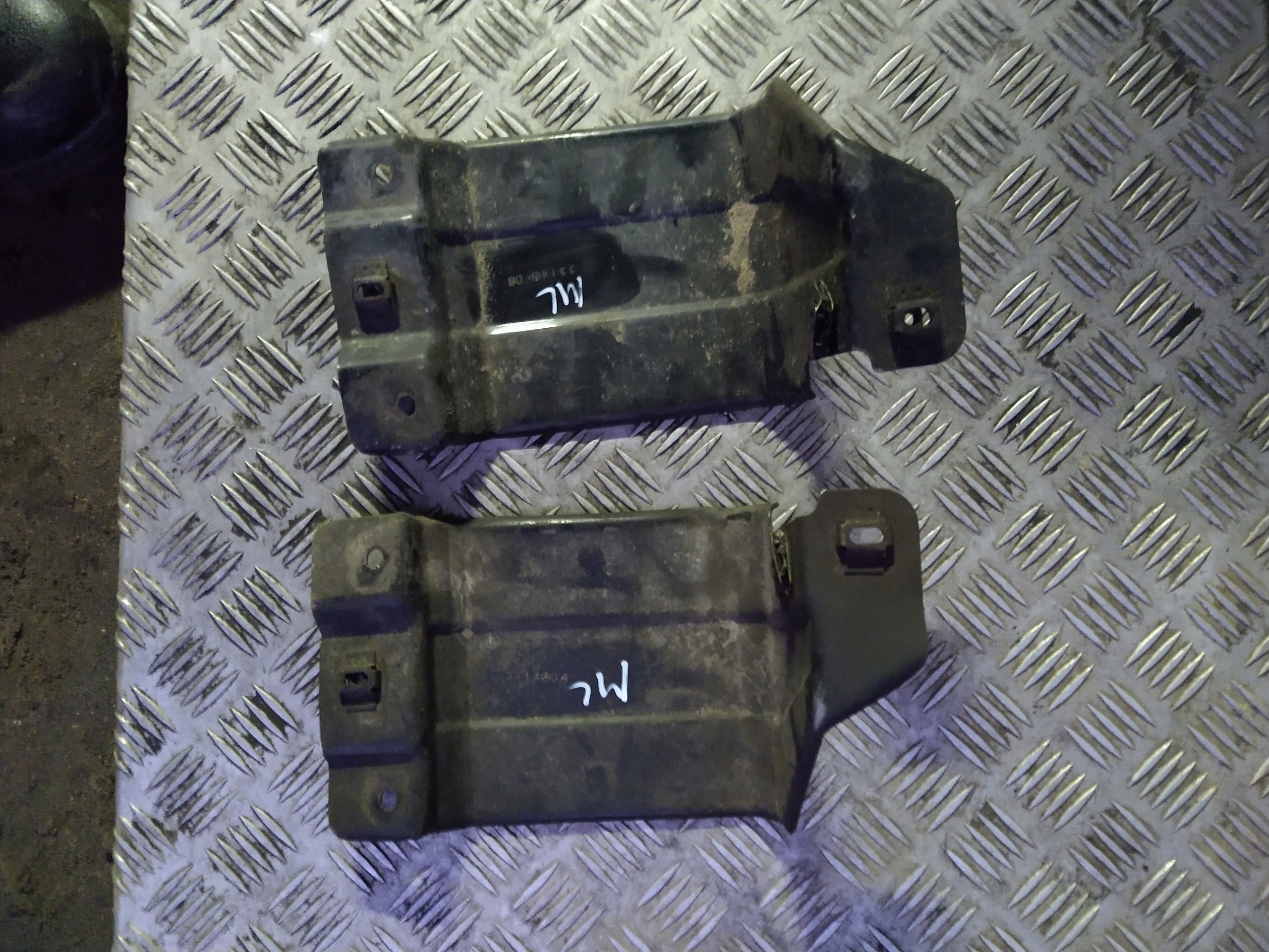 MERCEDES ML W163 MOCOWWANIE console left right