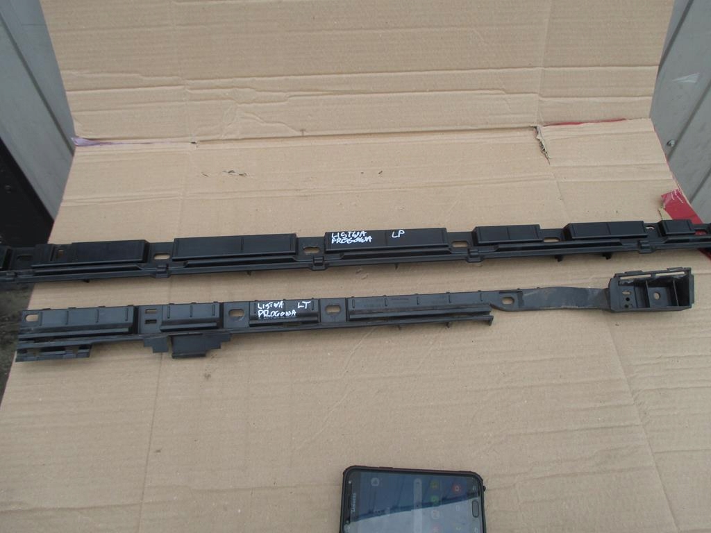 BMW 7 F01 08-15 ŚLIZG LISTWY PROGOWEJ LEWEJ