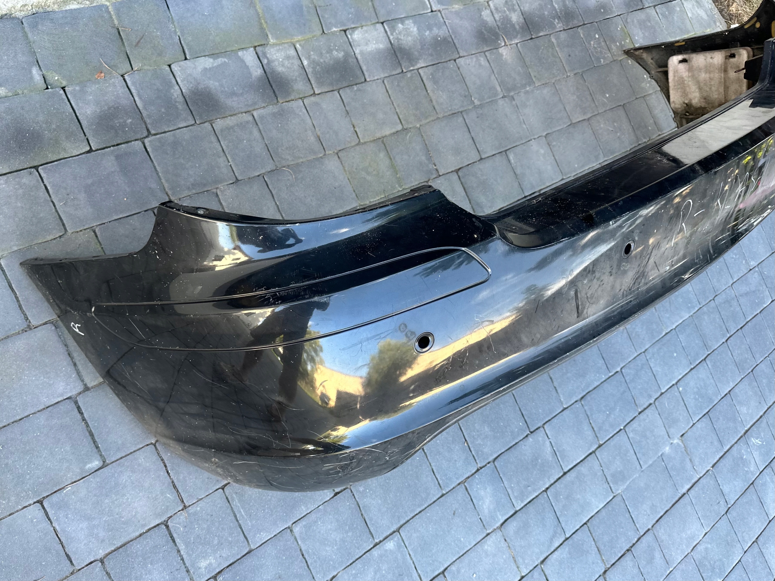 Mercedes R W251 lökhárító far hátsó