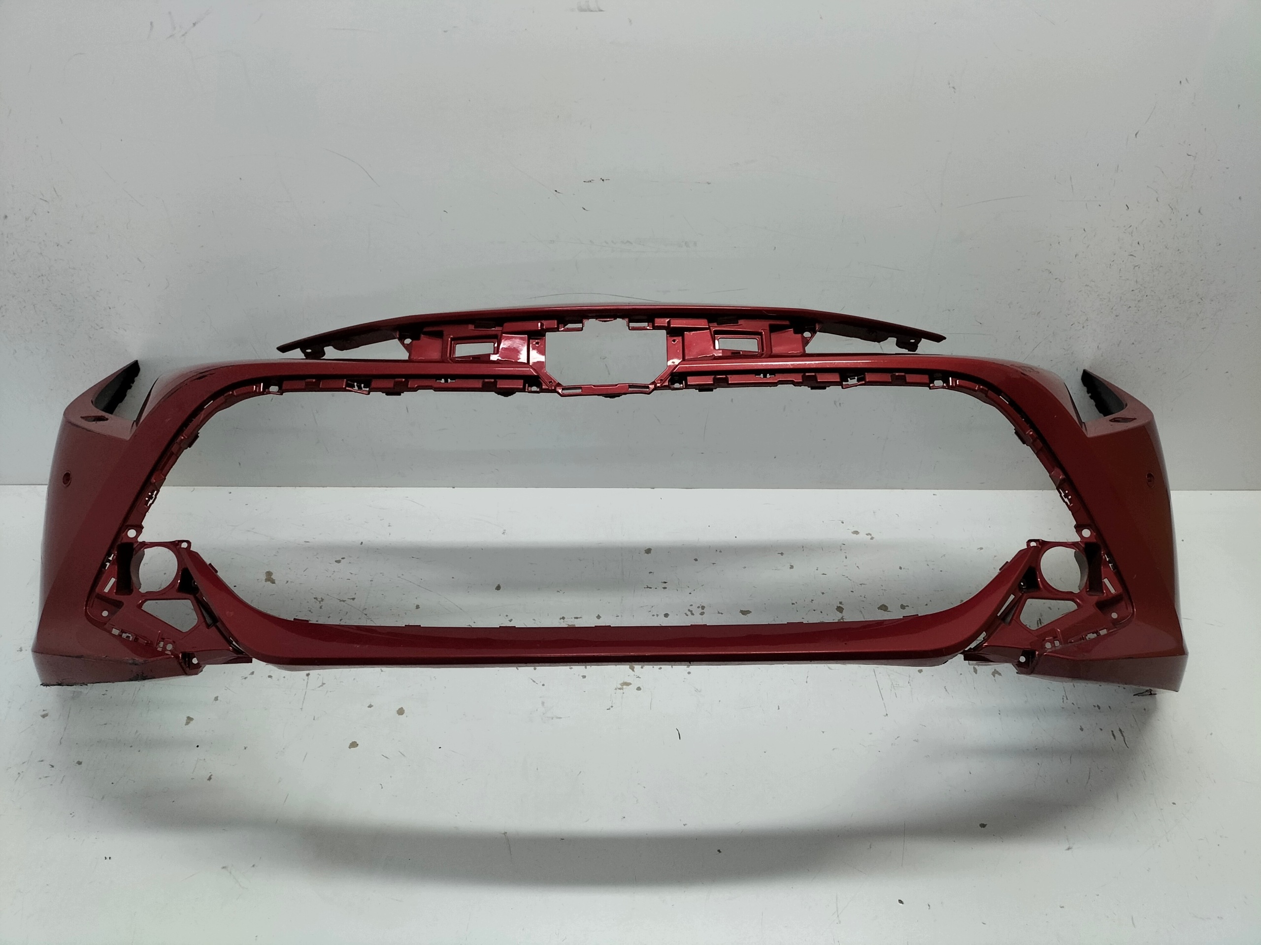 frontstoßstange vorne TOYOTA COROLLA E21 18- HB/KOMBI