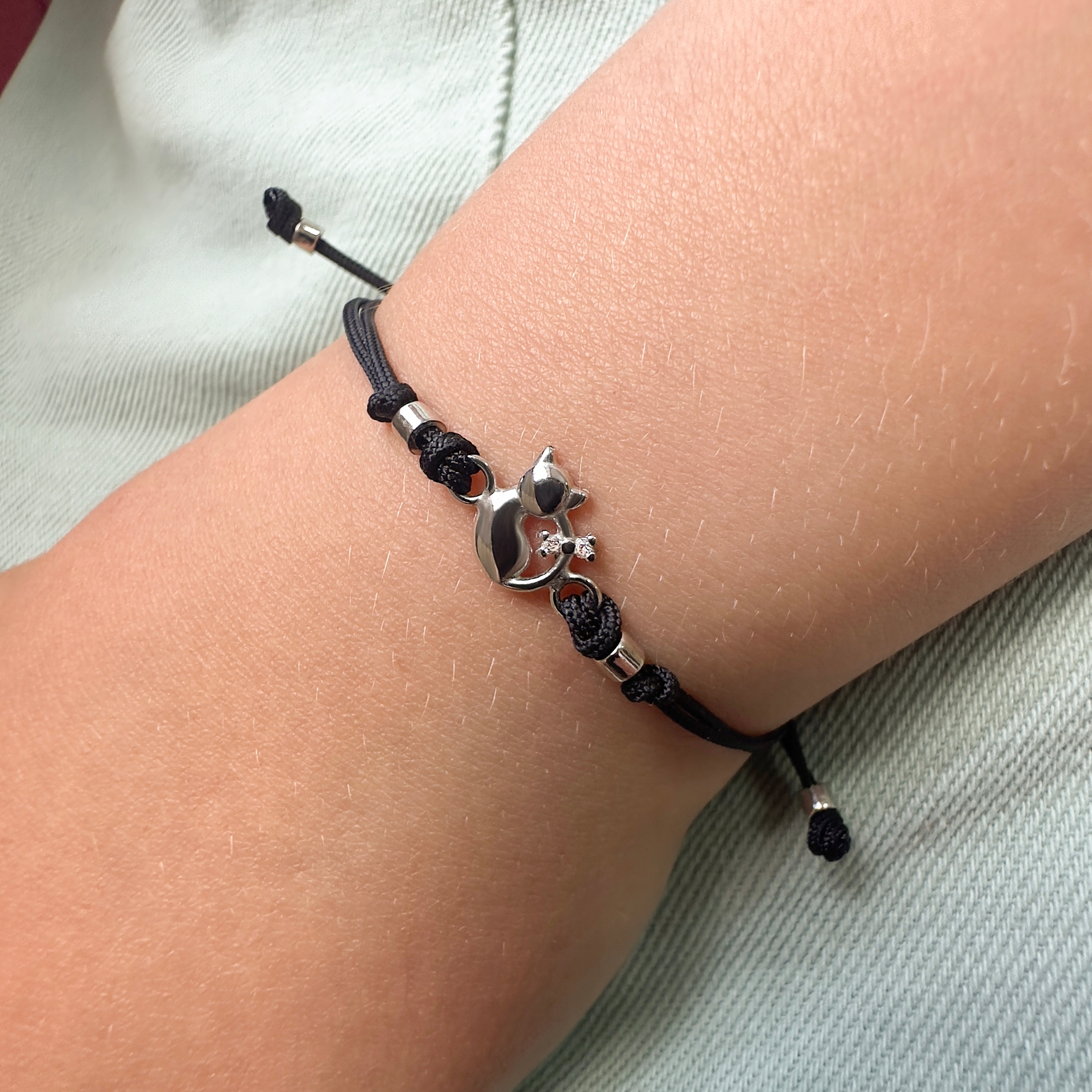 Bransoletka dla dziewczynki srebrna sznurkowa 925 Materiał Srebro