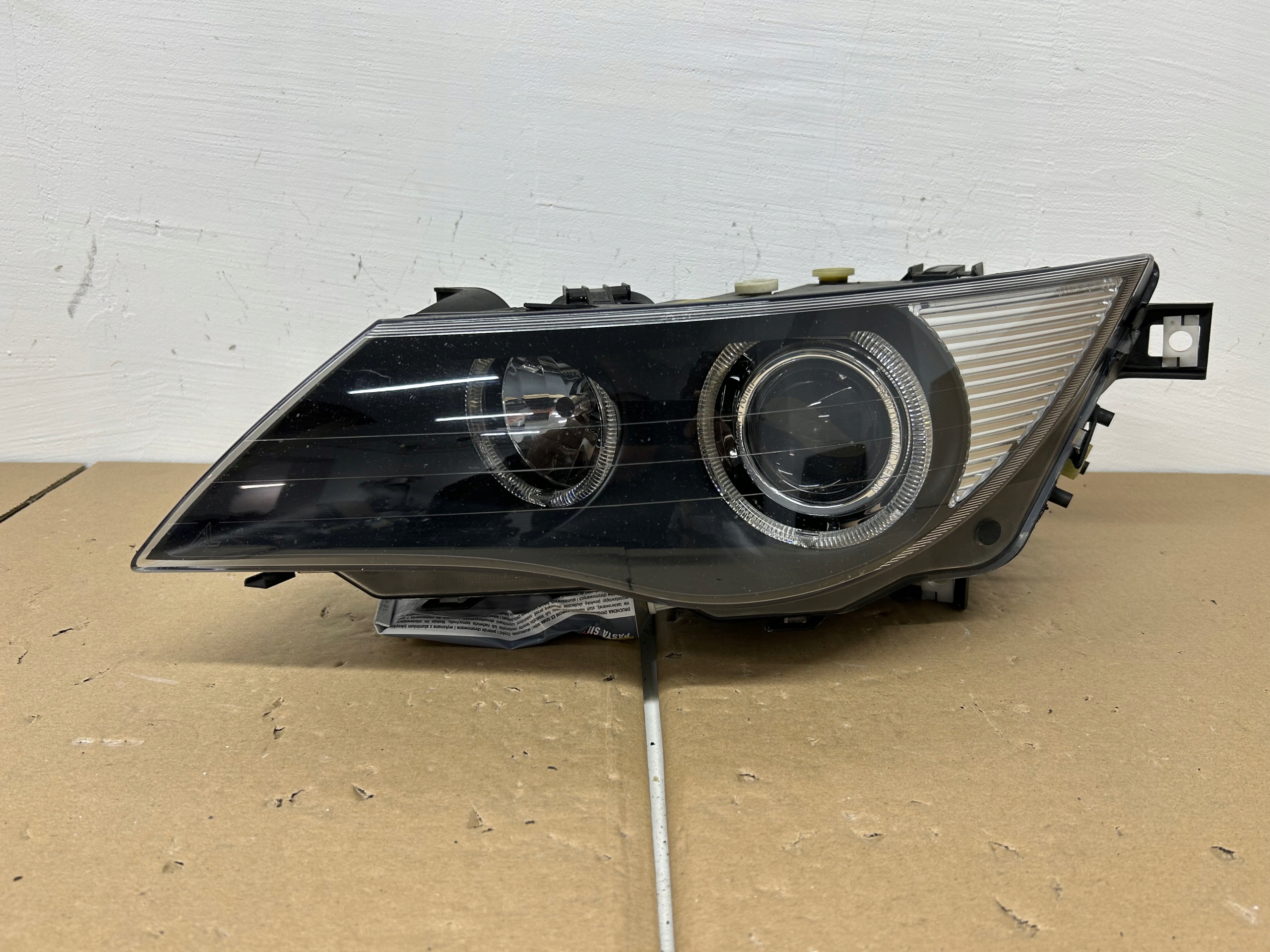 Фара Ліва BMW 6 E63 Ксенон Адаптивна 03-07 R