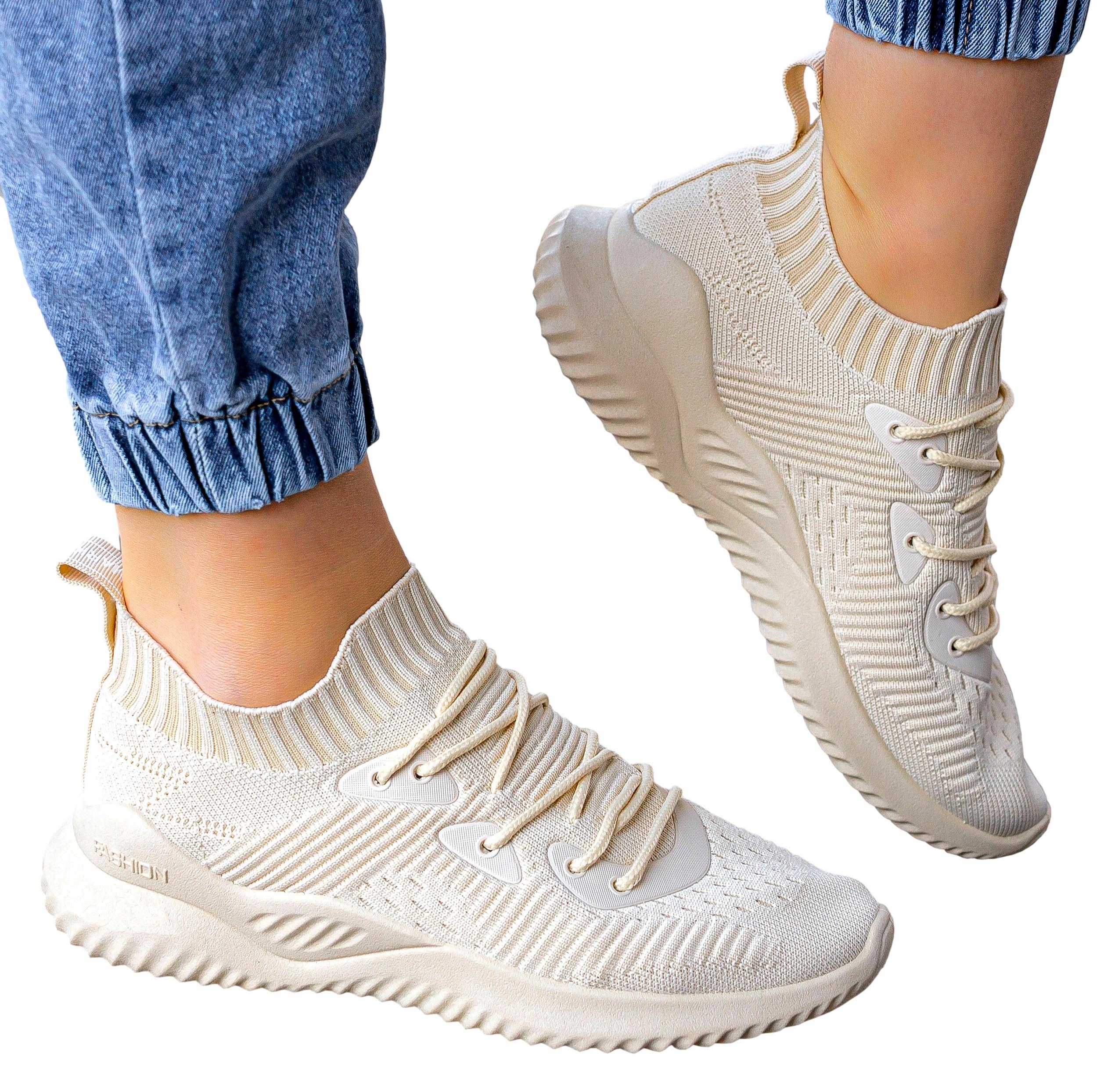 

Adidasy beżowe Damskie sznurowane 39