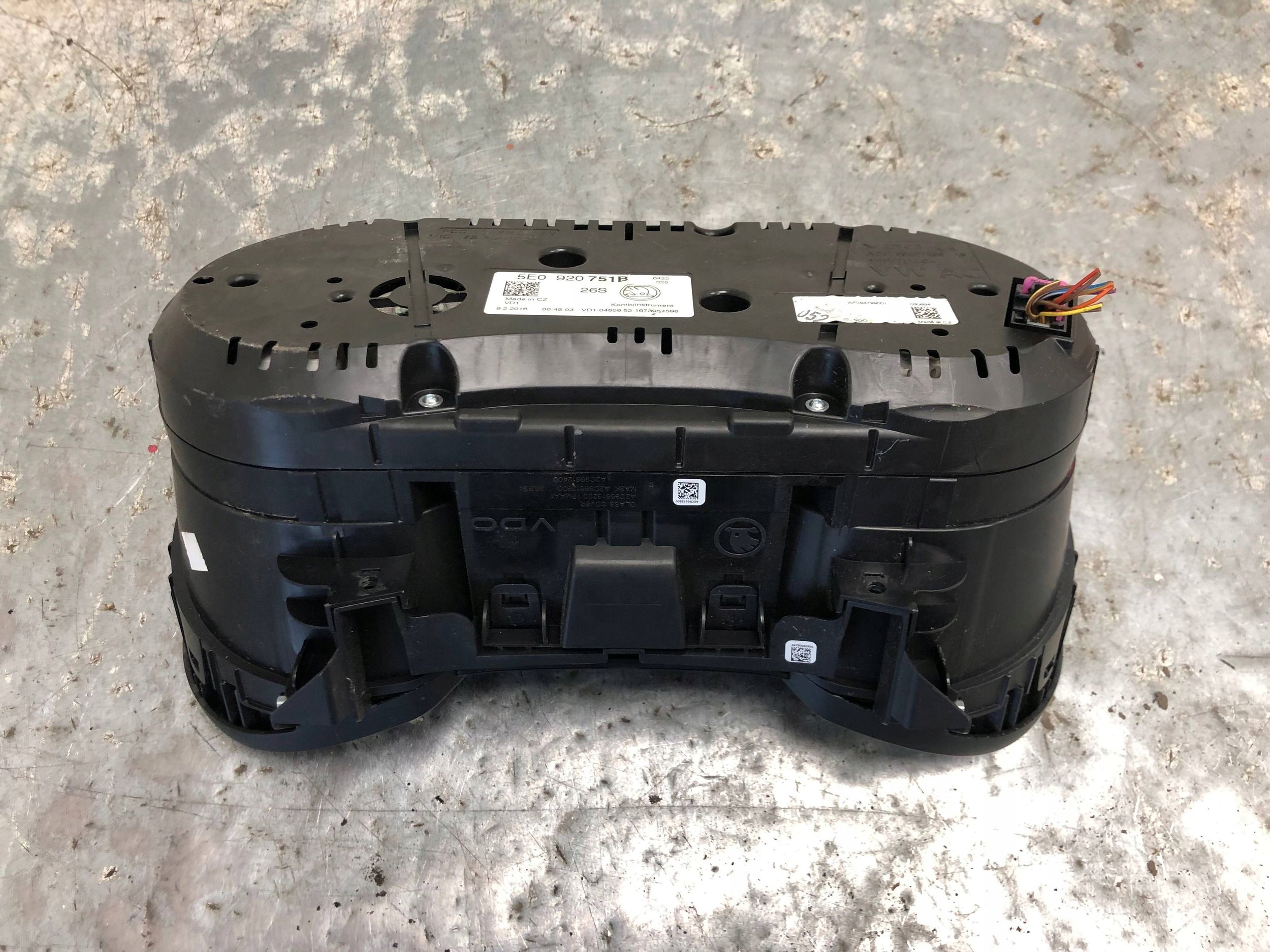 dials dials SKODA OCTAVIA III 5E0920751B