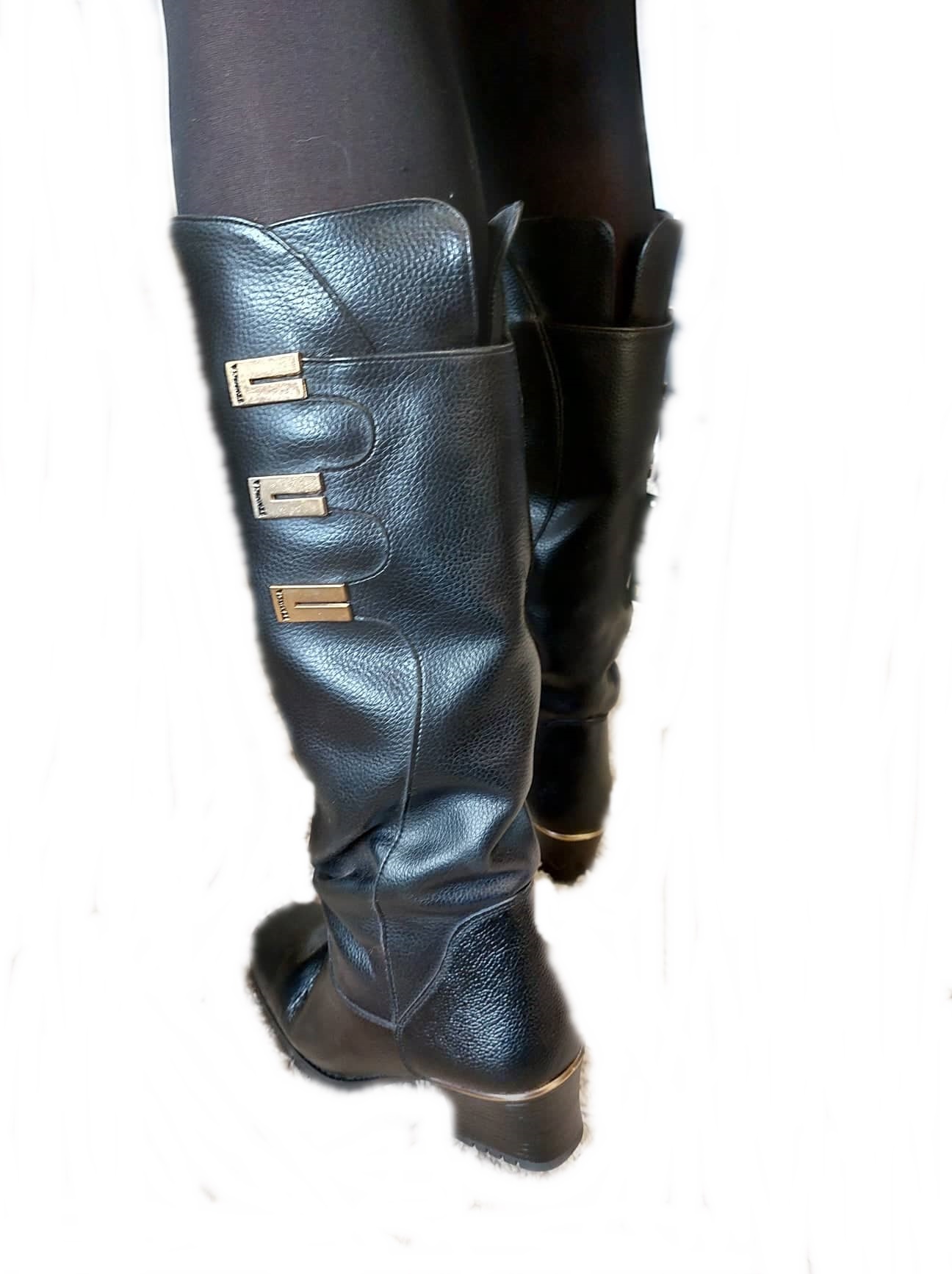 klasické dlouhé zateplené kozačky dámské kůže 41