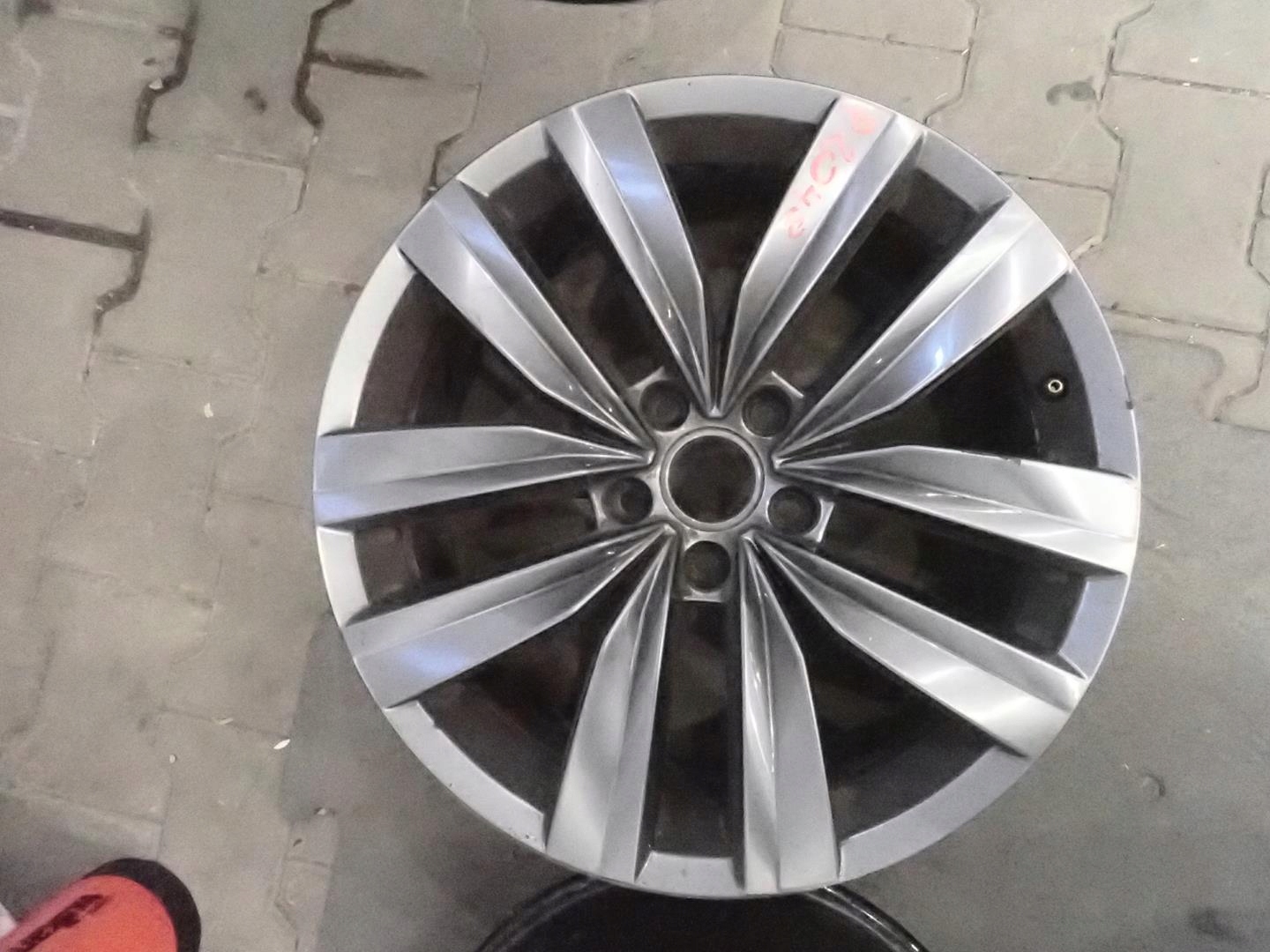 disk disk VW 3G0 5x112 ET40 8J 18" 3G8601025Q