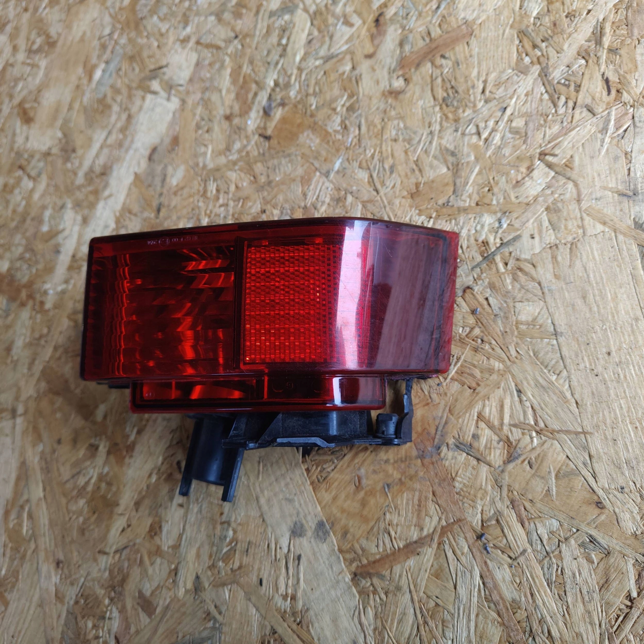 rear. light przeciwmgielne Opel Meriva A 13196005