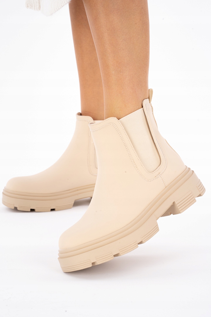 Beżowe botki sztyblety z gumami po bokach Combo 41 Oryginalne opakowanie producenta pudełko