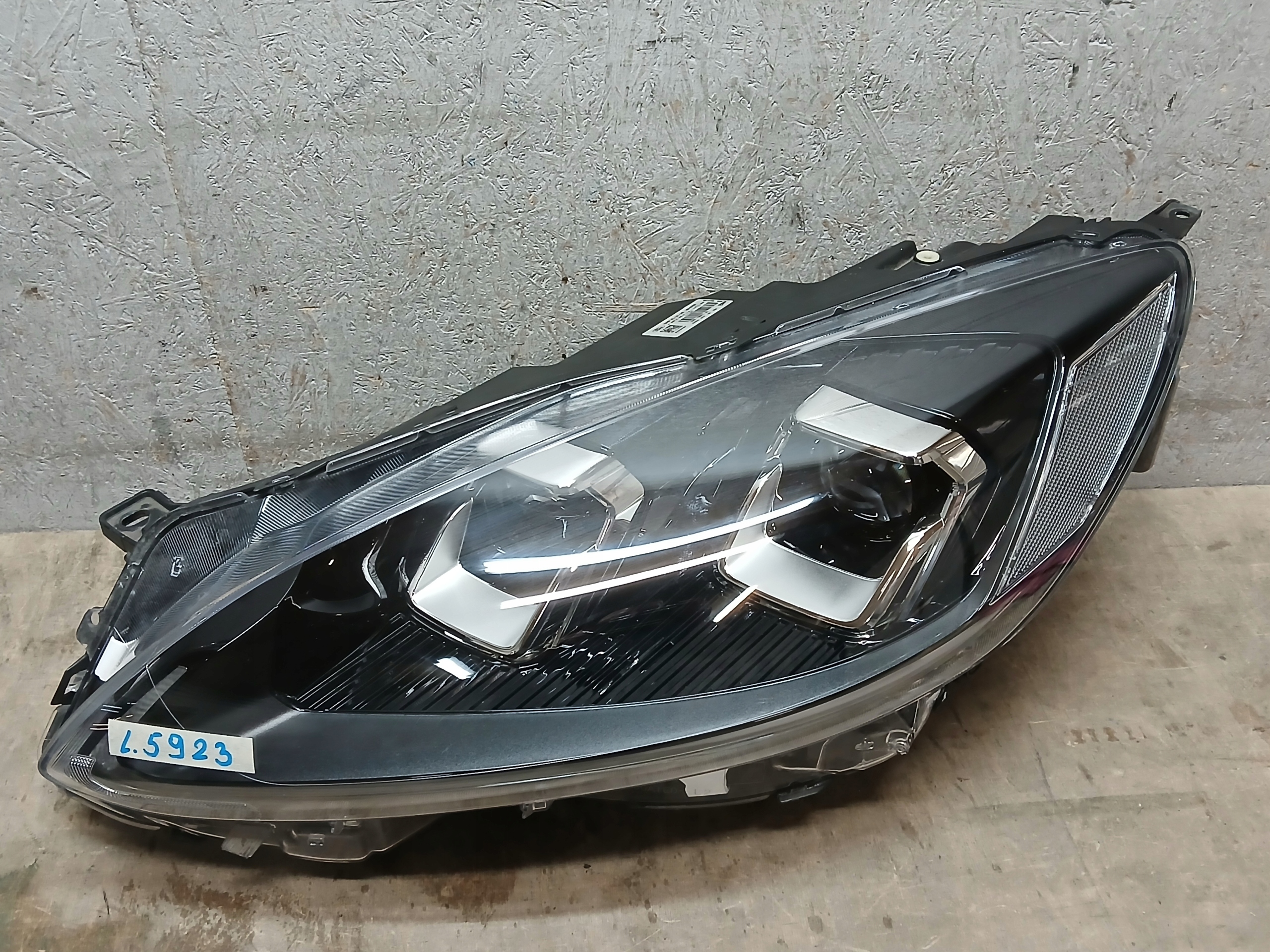 light front left FORD KUGA MK3 FULL LED LV4B-13E017-AL