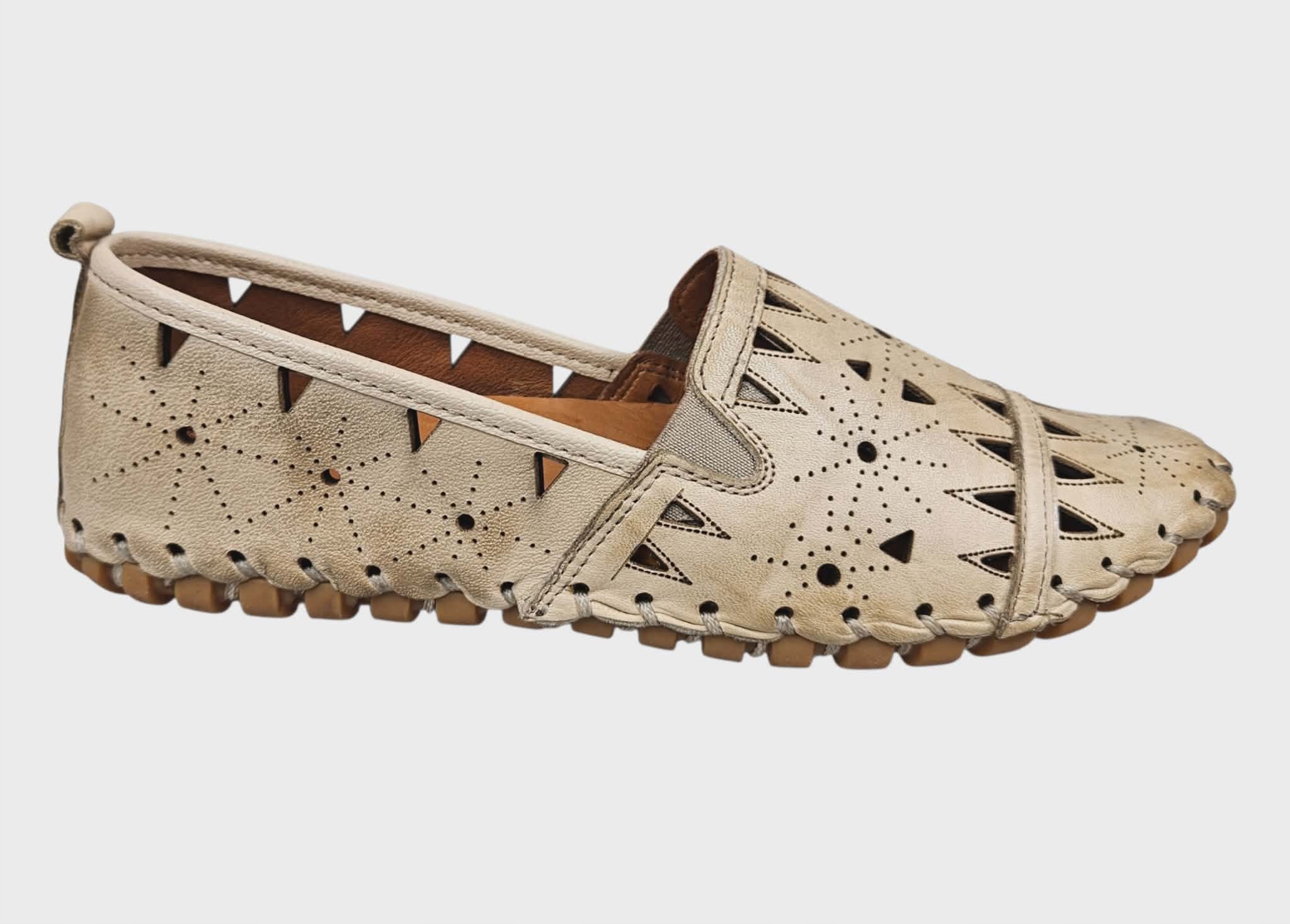 Mokasíny Baleríny Ažurové Kůže T.sokolski Kar W1225 Béžové vel.39