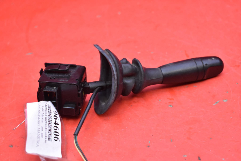 MANETKA Pulsante indicatori di direzione LDV MAXUS 05-09