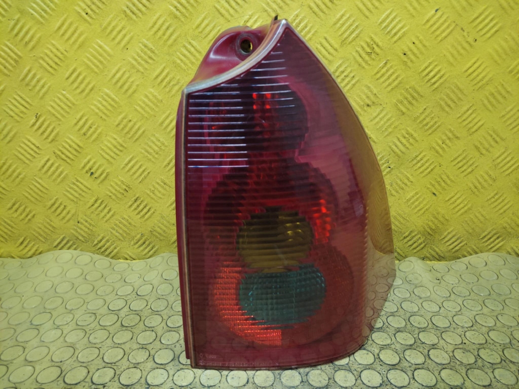 PEUGEOT 307 SW light right rear part