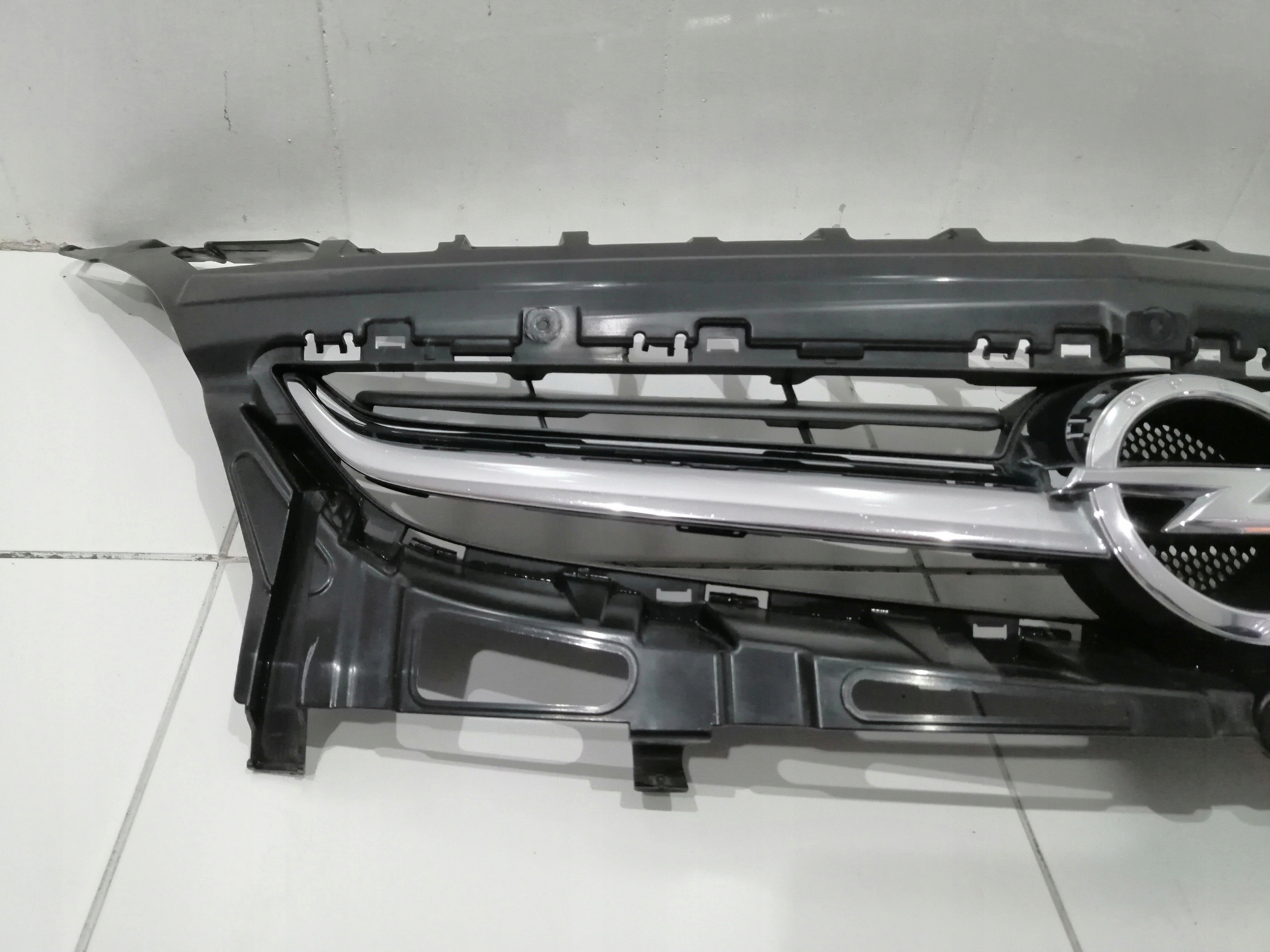 Opel Astra Kühlergrill FRONTGRILL Kühlergitter - Thumbnail 5