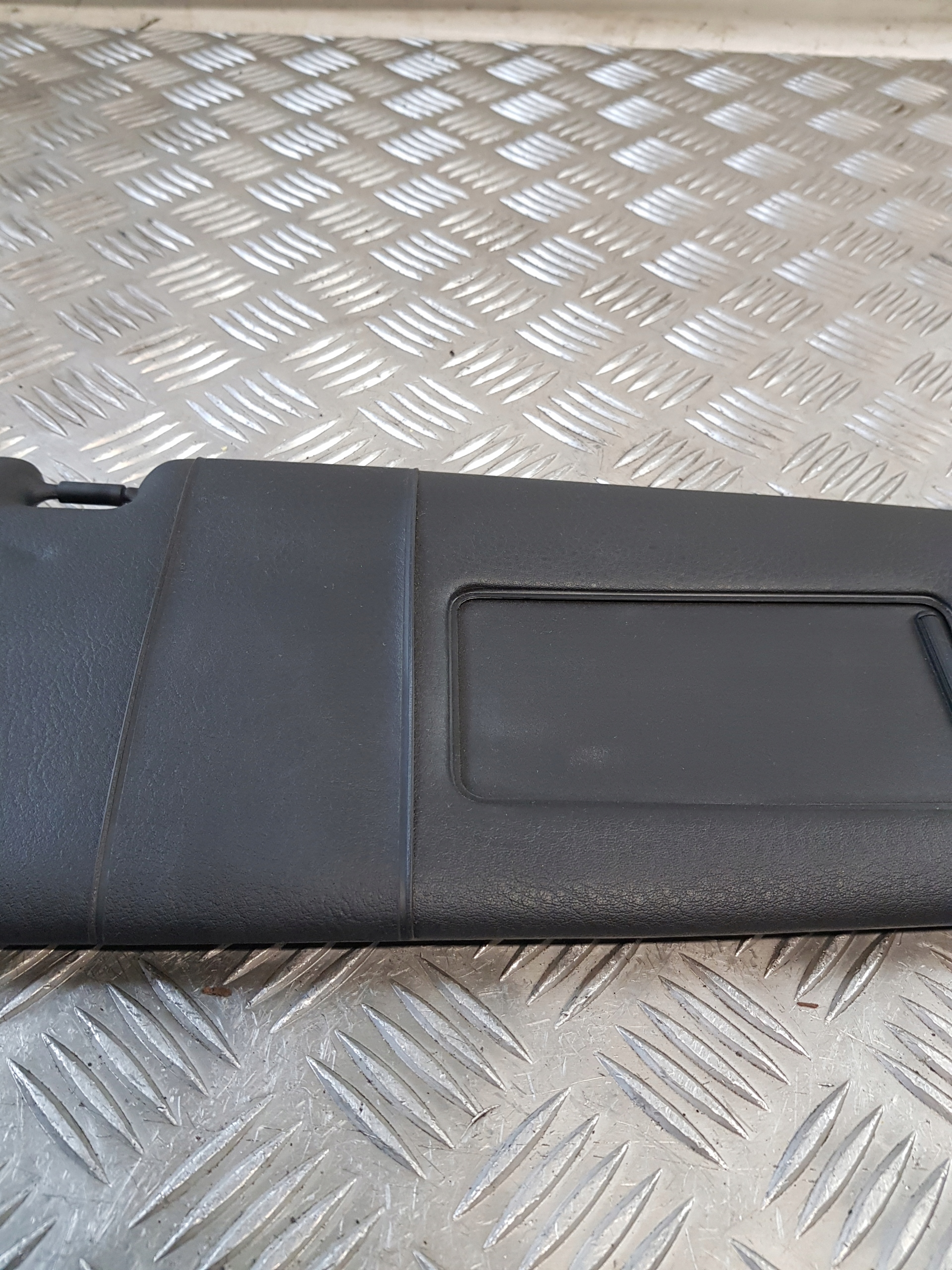 Blende Abdeckung PRZECIWSLONECZNA Sonnenblende schwarzer Leder rechts BME E46 COMPACT LIFT