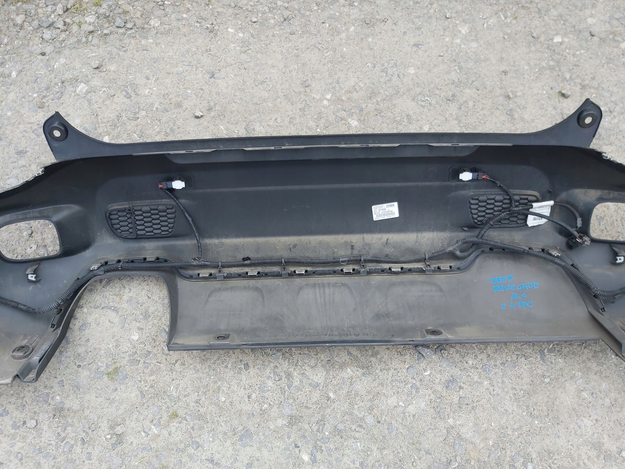 bumper rear JEEP RENEGADE Z PDC 2014R->
