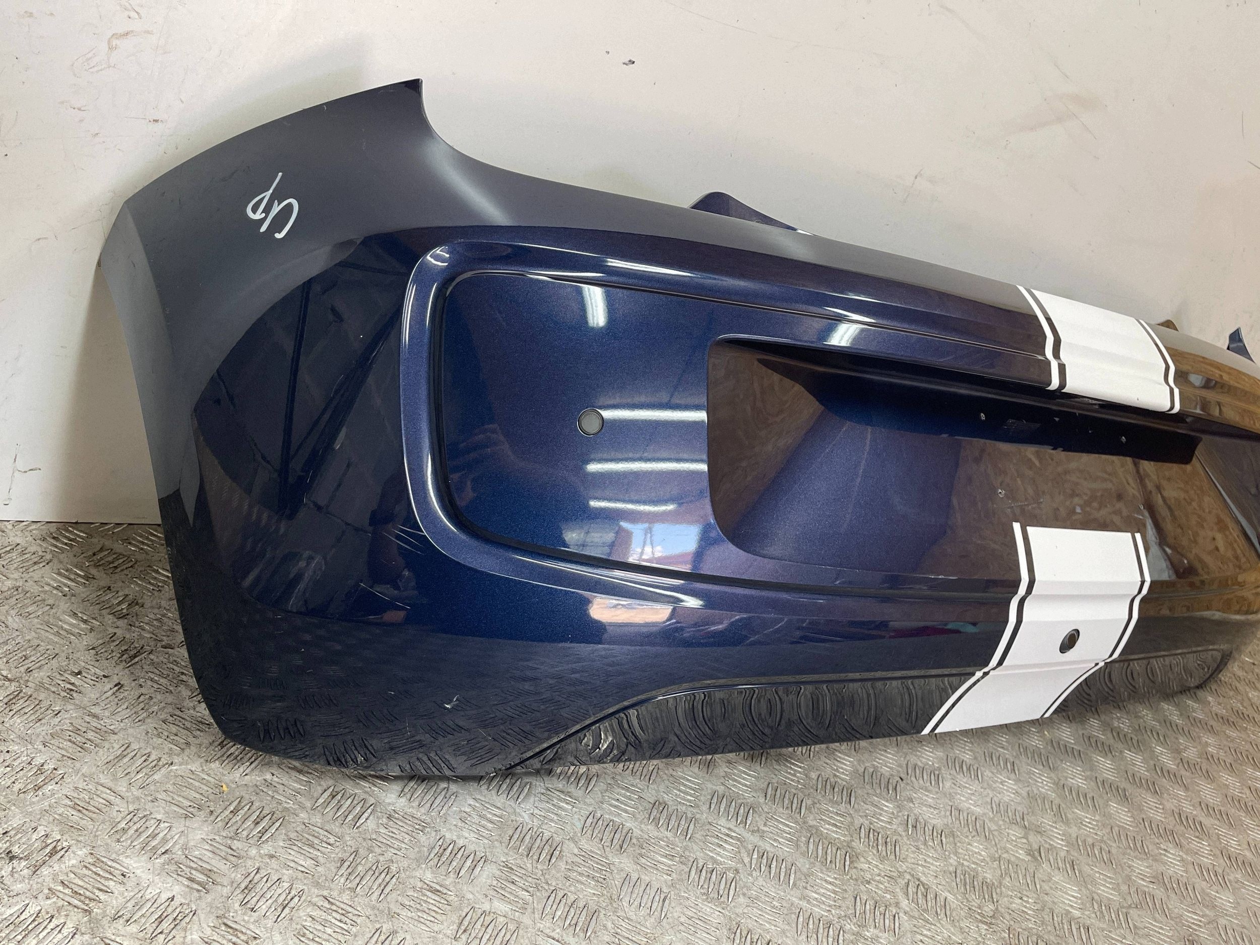 bumper rear rear part VOLKSWAGEN UP 11-16 3 X PDC