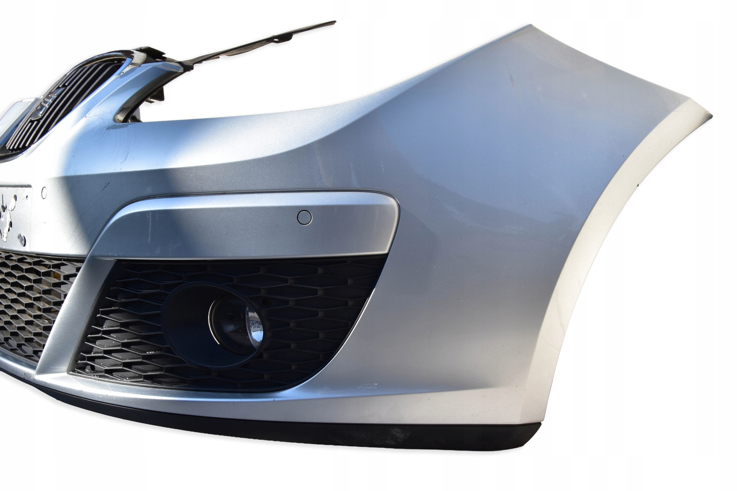 bumper front SEAT ALTEA and Lift 2009-2015 Kod lakieru: LS7Y