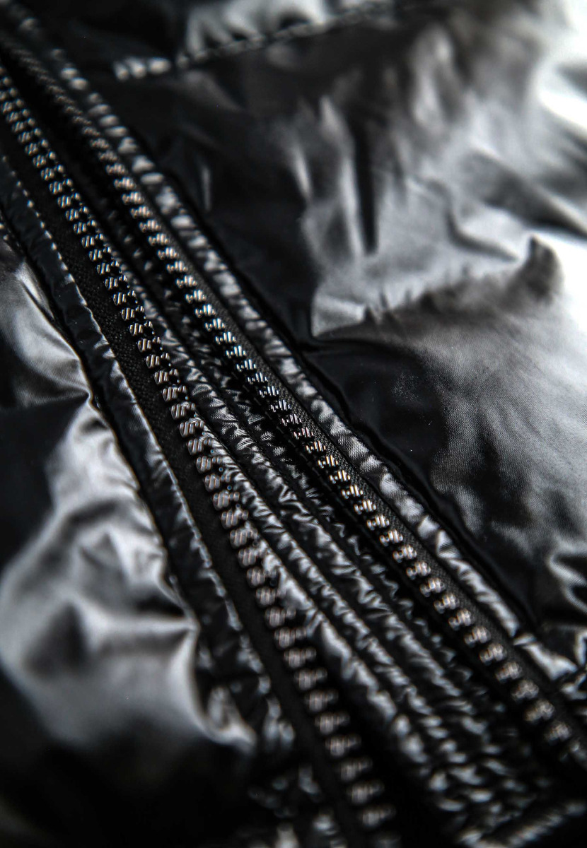 DAMSKA DŁUGA BŁYSZCZĄCA KURTKA VOLCANO J-BLANC XL Długość do pasa