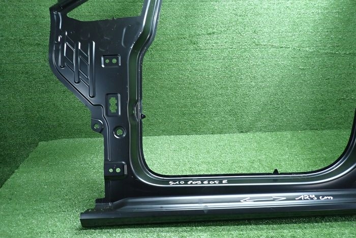 VW GOLF SPORTSVAN 12- pillar threshold left side