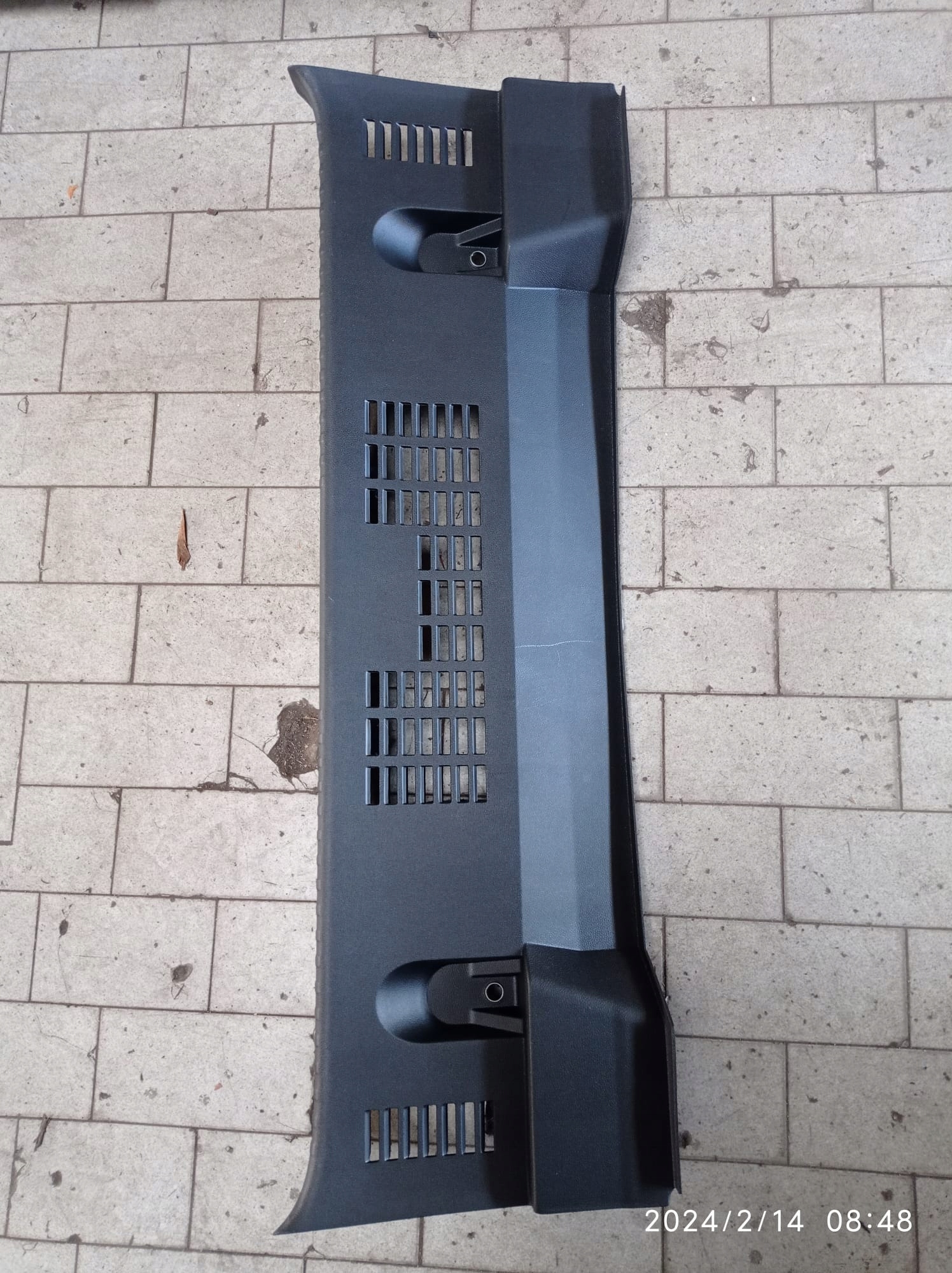 LISTWA NAKŁADKA BAGAŻNIKA RENAULT CLIO V OE 849205559R