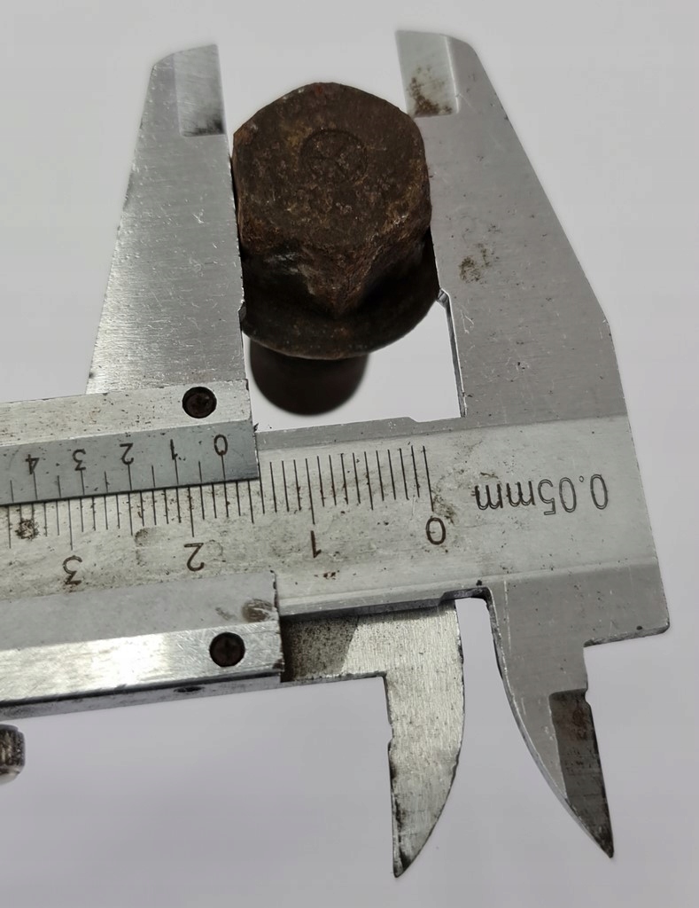 SRUBY KOL SZPILKI FELG MERCEDES W212 W218 W207 Thread other