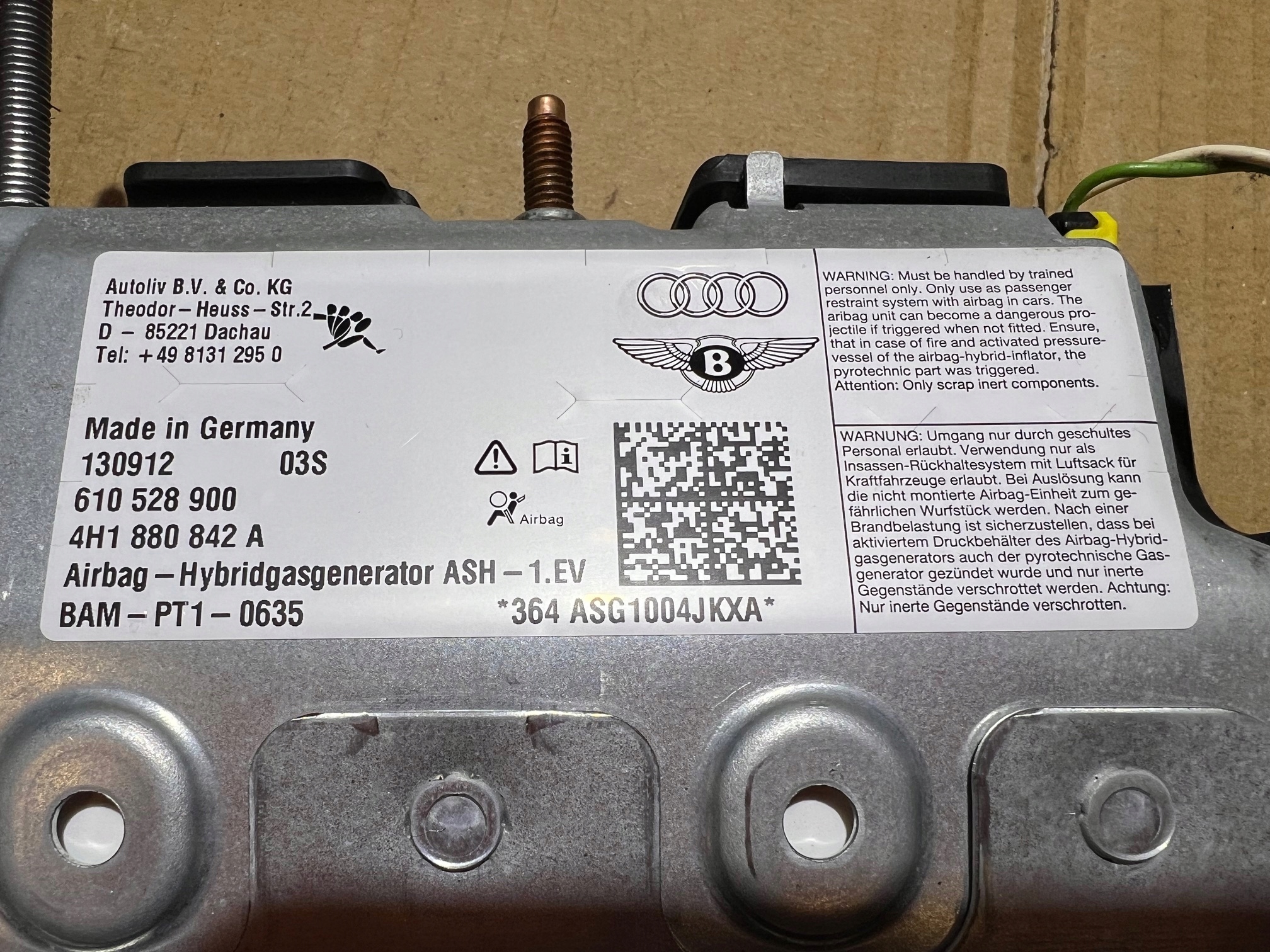 AUDI A8 D4 airbag GINOCCHIA passeggeri 4H1880842A