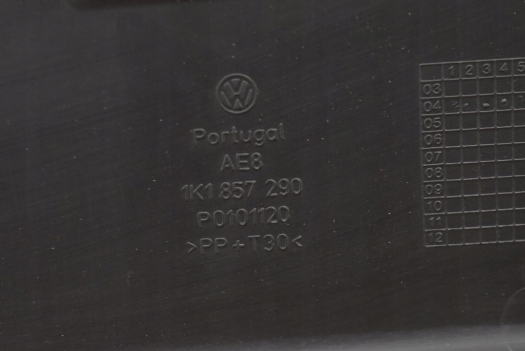 бардачок пассажира европа 1K1857290 vw Golf 5 V 03-09