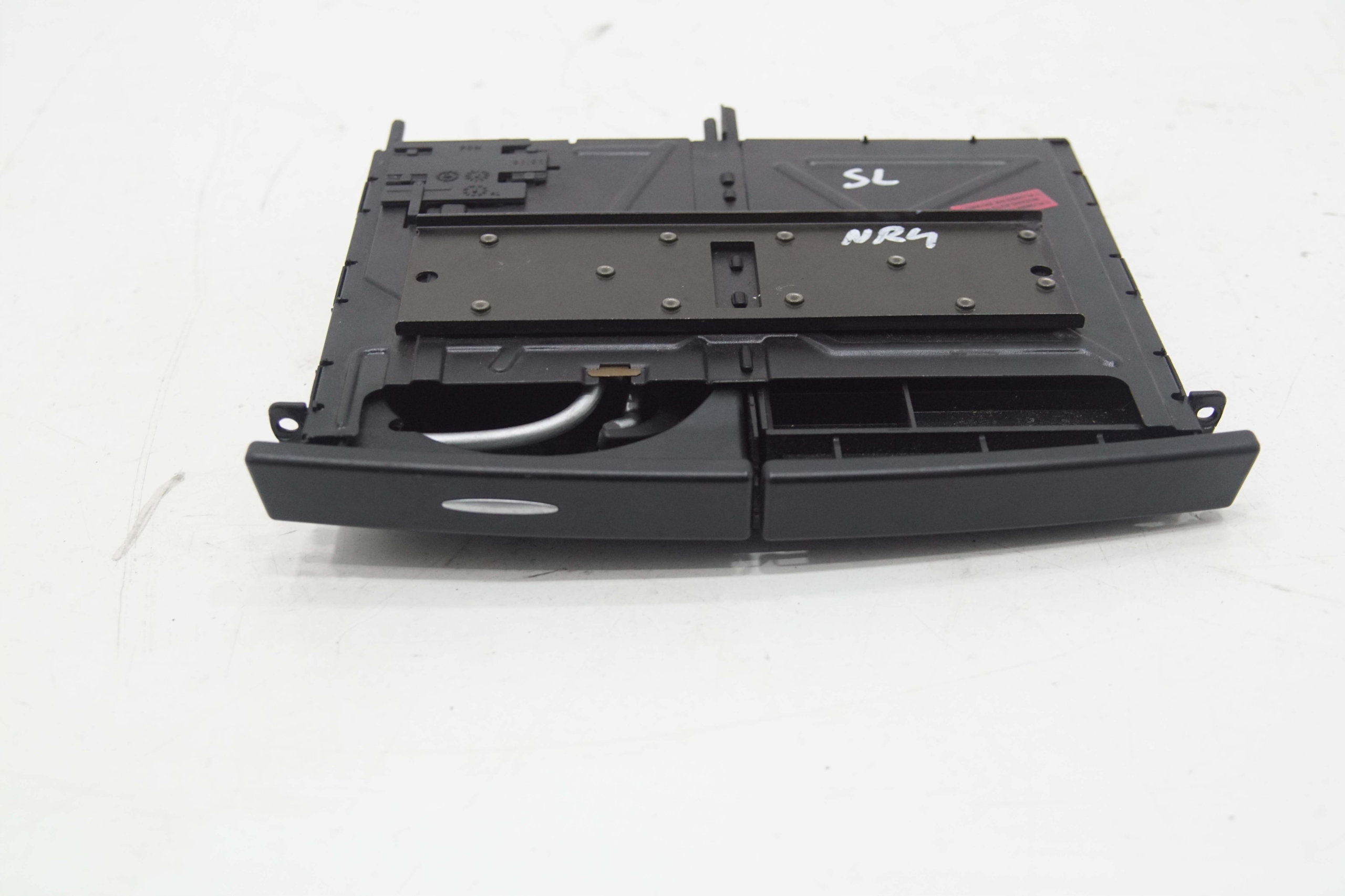 A2306806250 - Подстаканник MERCEDES SL R230