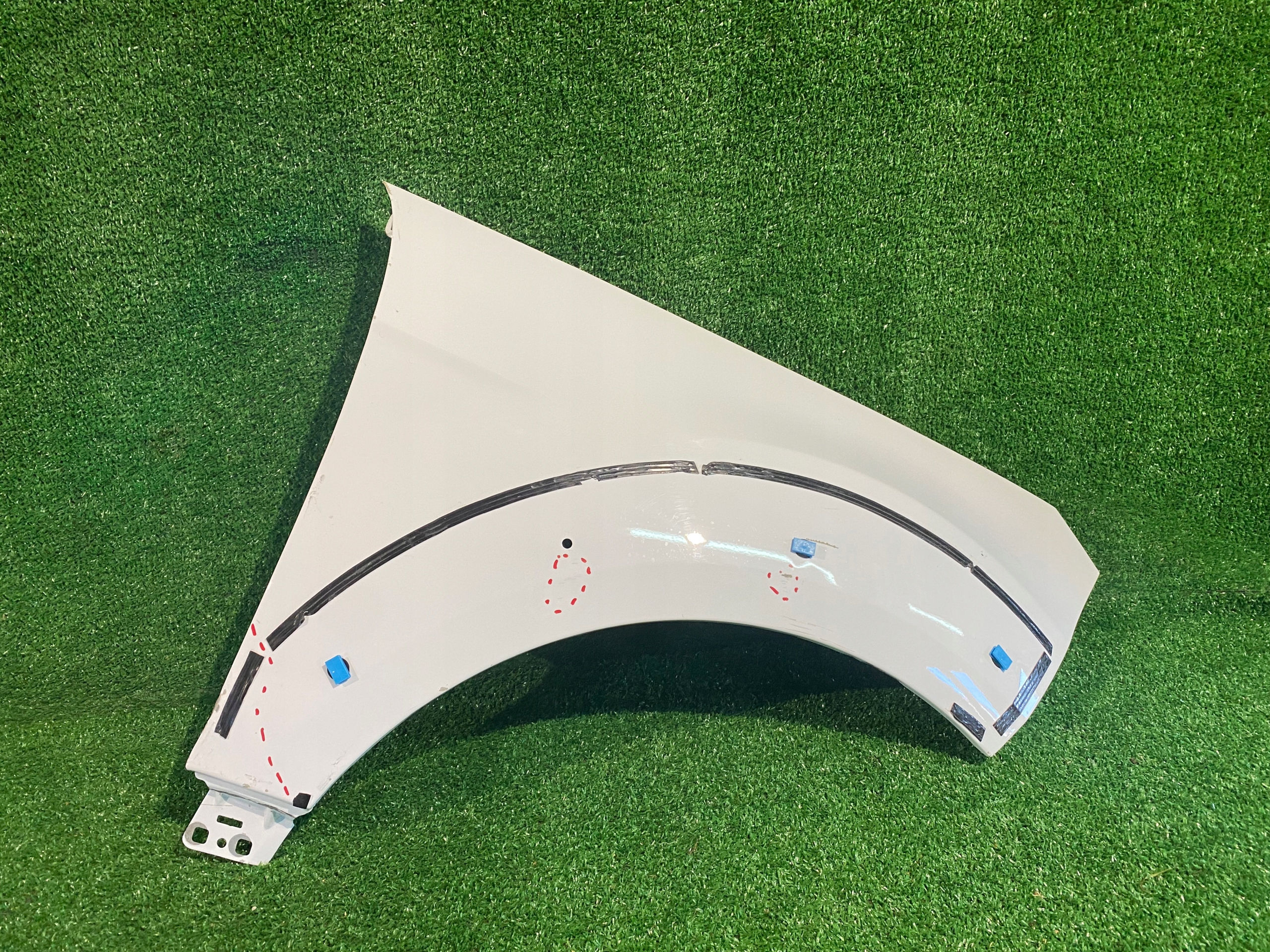 fender front right FORD ECOSPORT ACTIVE