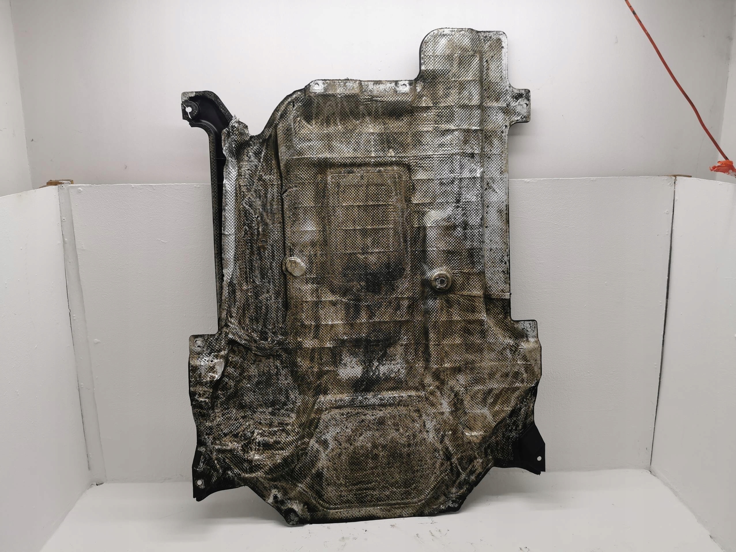 cover cover below engine MERCEDES C-KLASA W204 LIFT