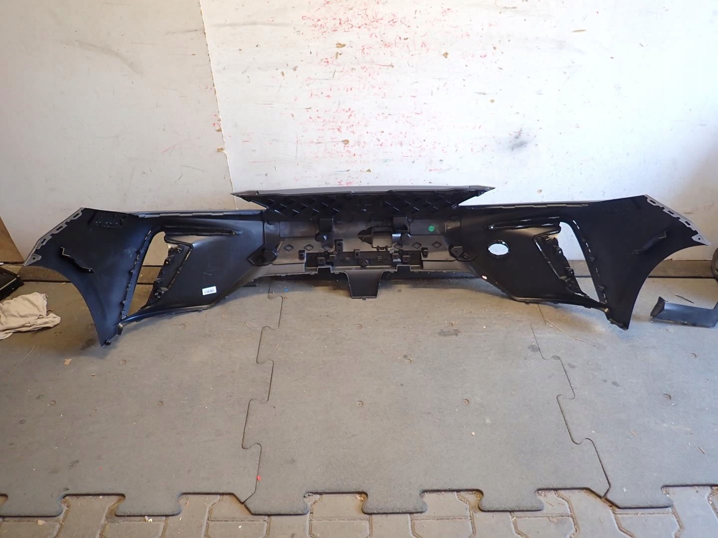 bumper front front MG4 MG 4 2022- new original 11183326