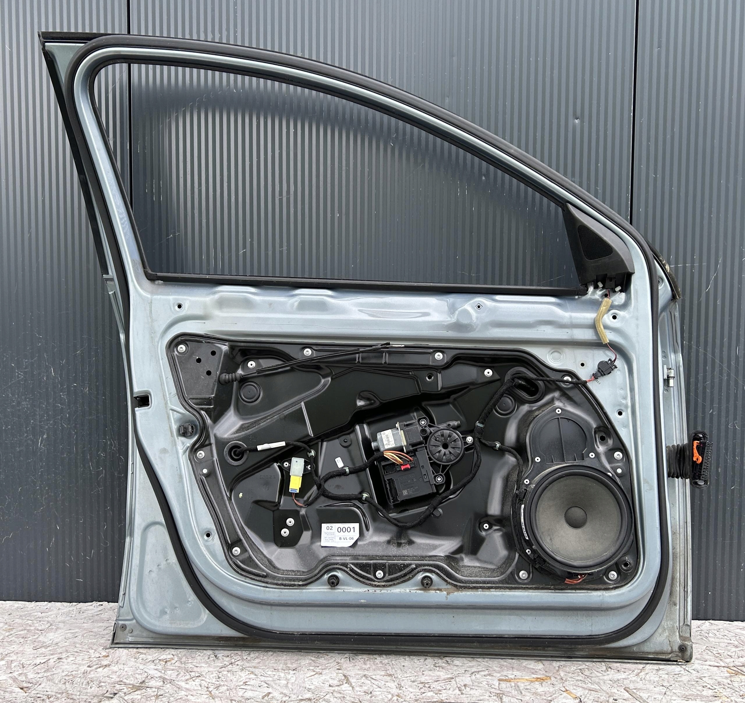 door left front front complete VW PASSAT B7 10-14 LC7Z