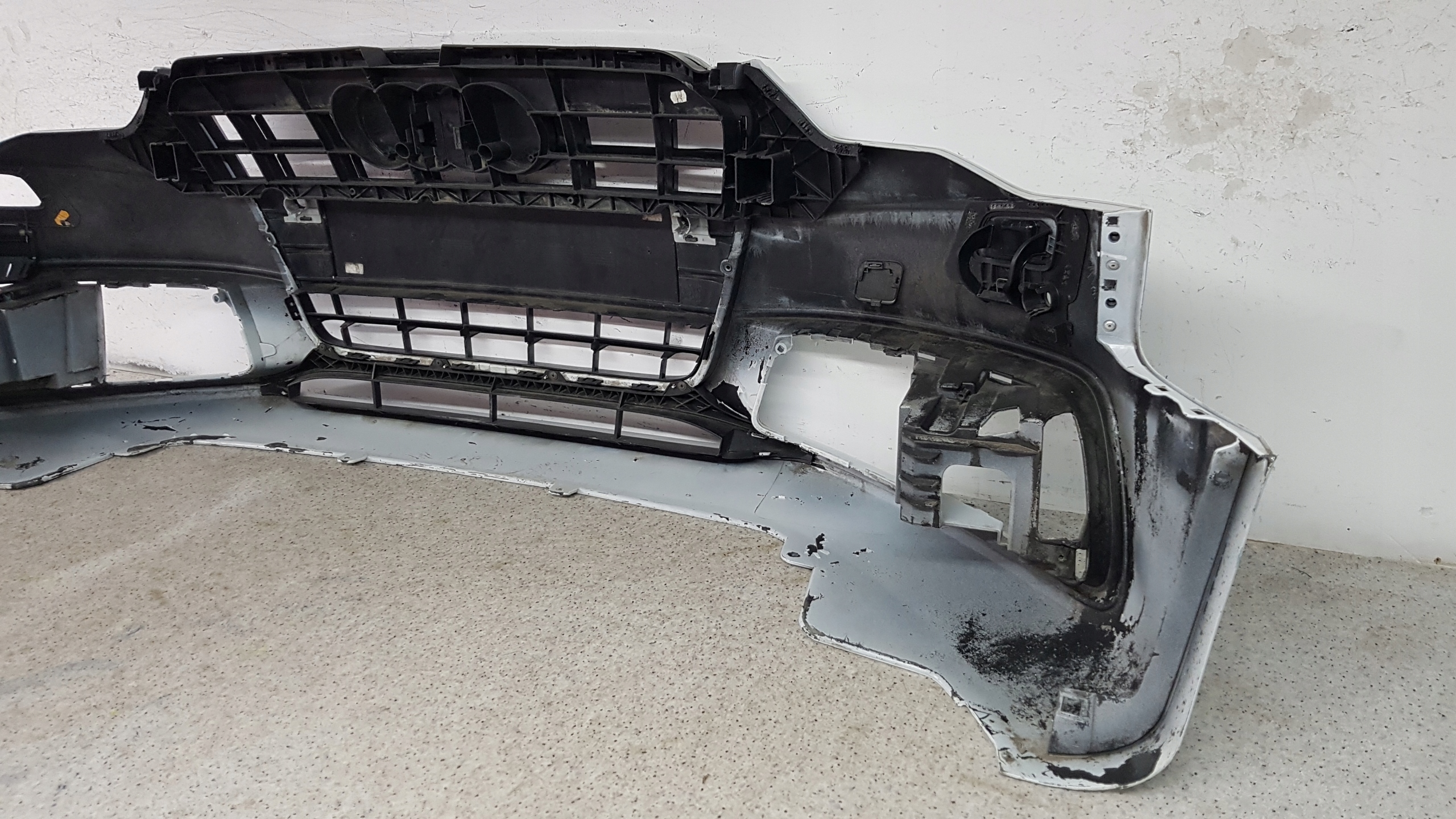 AUDI A5 8T0 S - LINE LIFT bumper front 8119