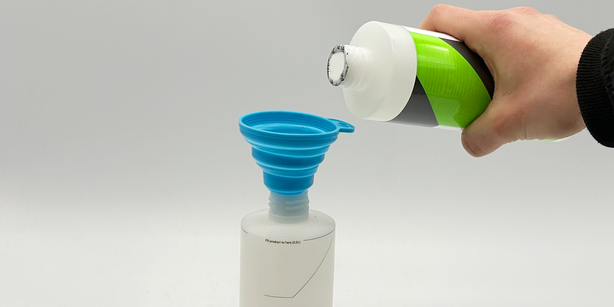 UNIWERSALNY SILIKONOWY LEJEK SKŁADANY DO SAMOCHODU MAŁY DO PŁYNÓW NIEBIESKI Średnica 120 mm