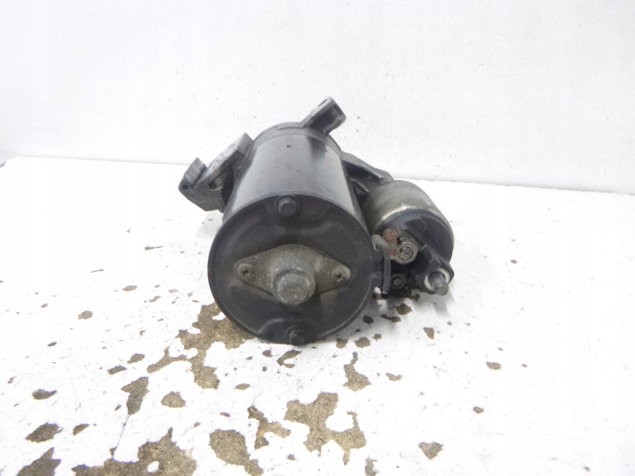 starter BMW X3 E83 2.0sd 2008r.