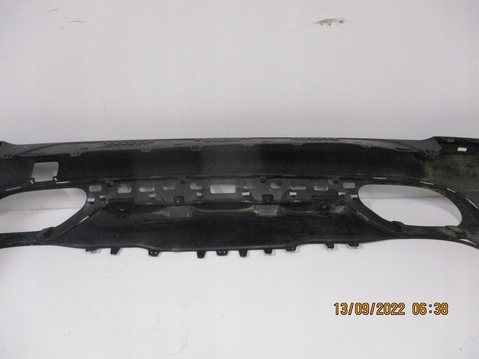 DYFUZOR DER STOSSSTANGE MERCEDES E KLASA A2138852902