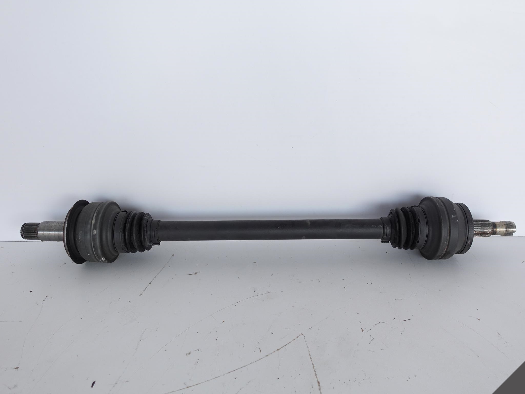 MERCEDES CLS C218 E W212 C207 C W204 semi-axis rear part L=R