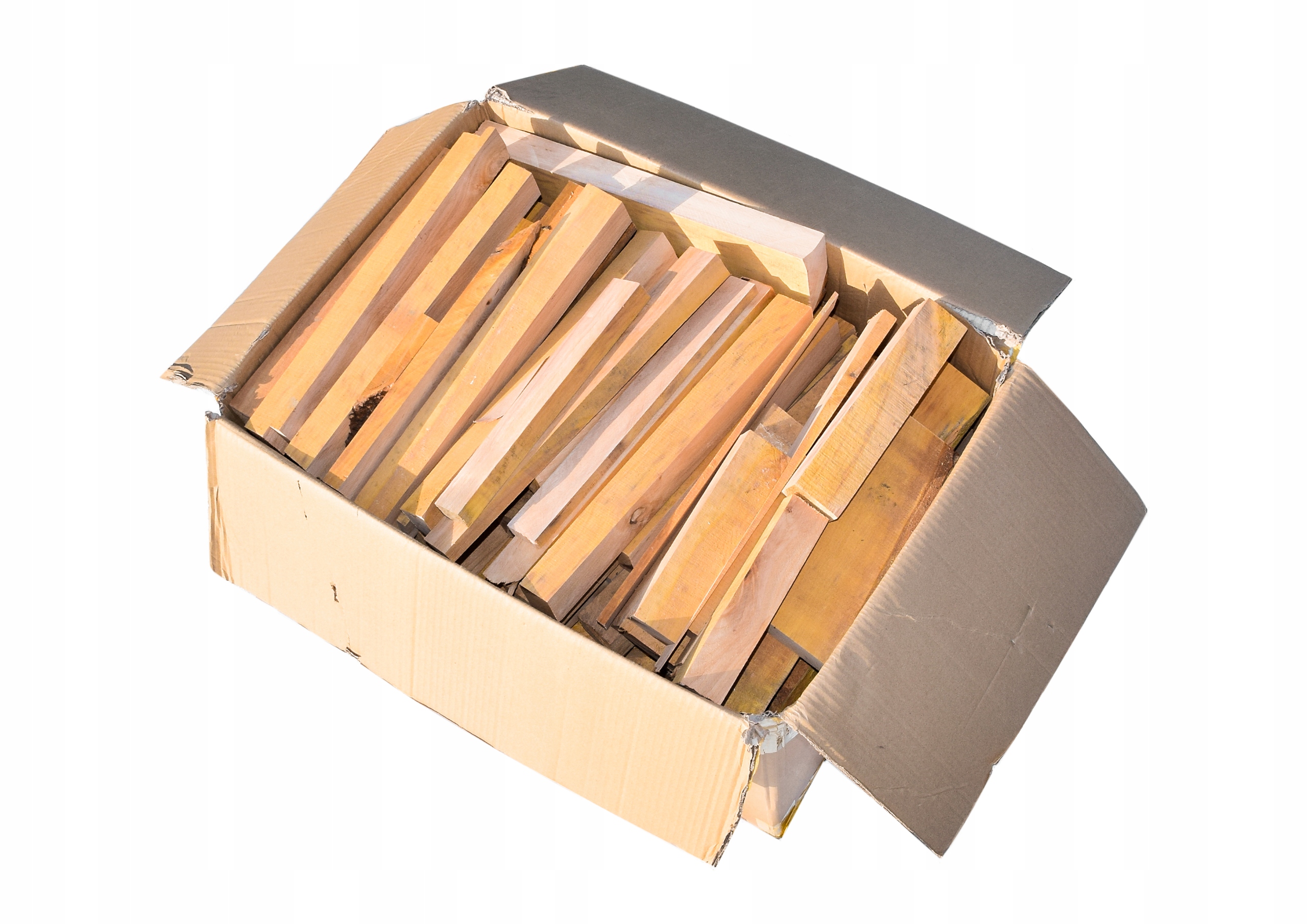 SUCHE opałowe DREWNO do Kominka WĘDZENIA olcha OLCHOWE bez KORY opał 25kg Kod producenta DDW20