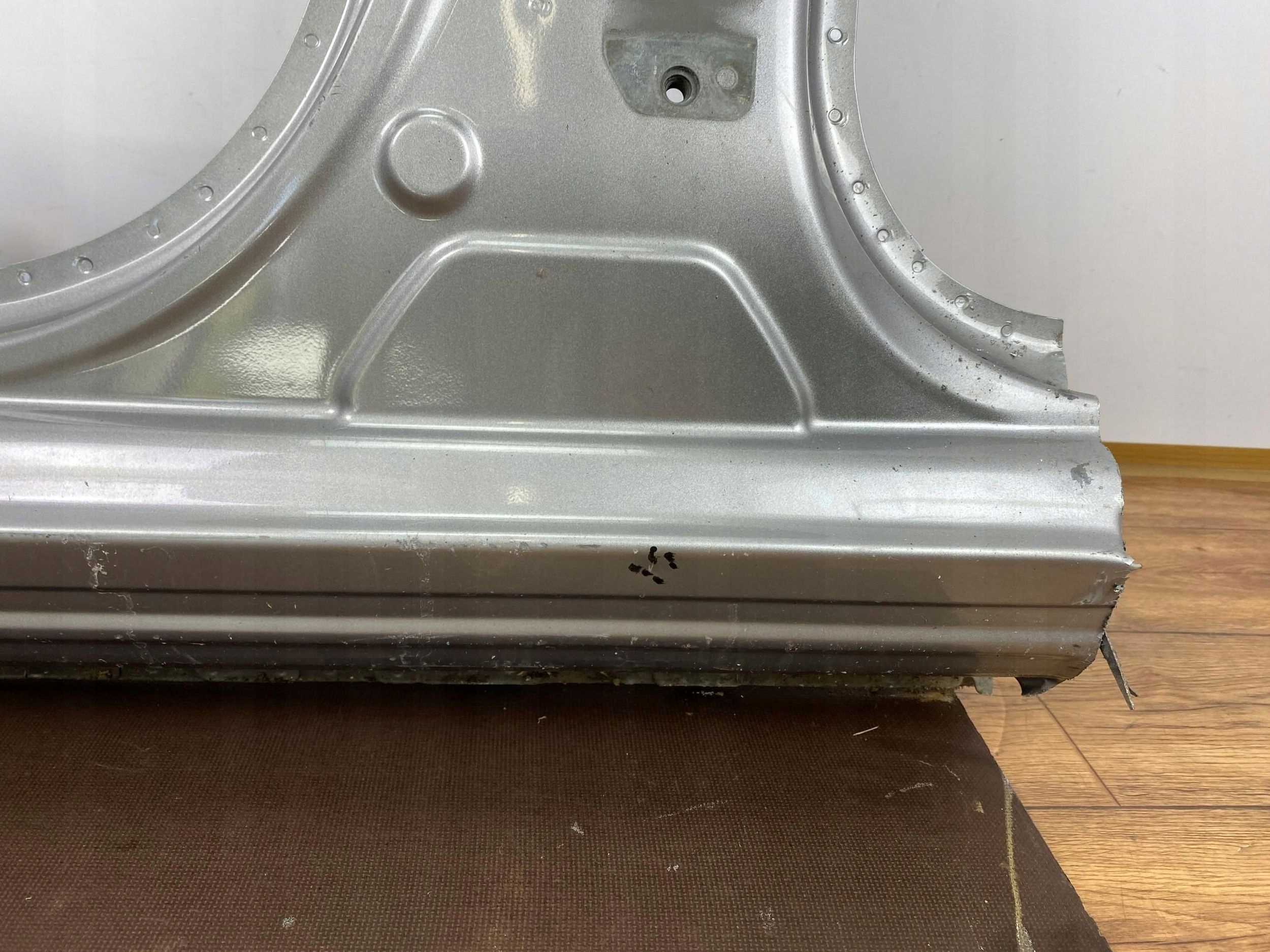 quarter pillar left bok side Dodge Ram 1500 2019+ USA