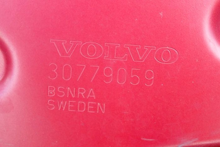 VOLVO V60 S60 10-14 cofano