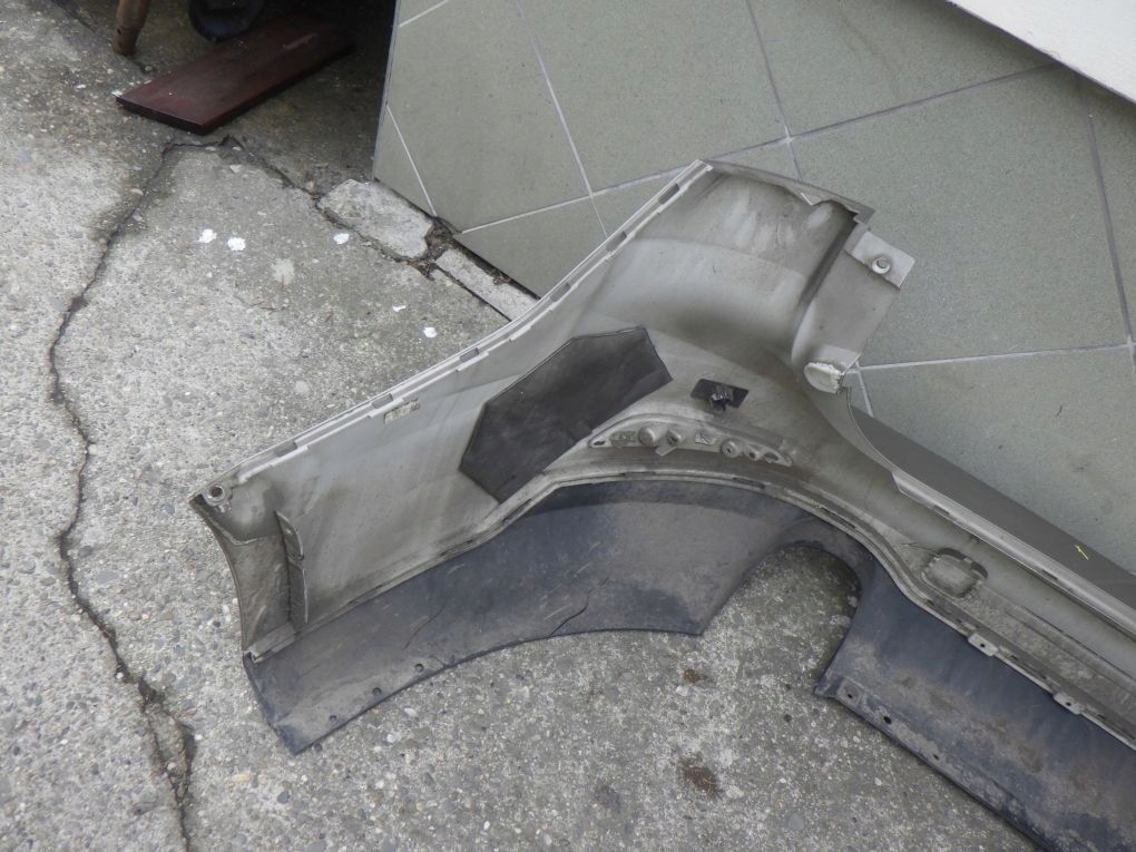 FORD FOCUS MK4 IV KOMBI 18- Stoßstange hinten