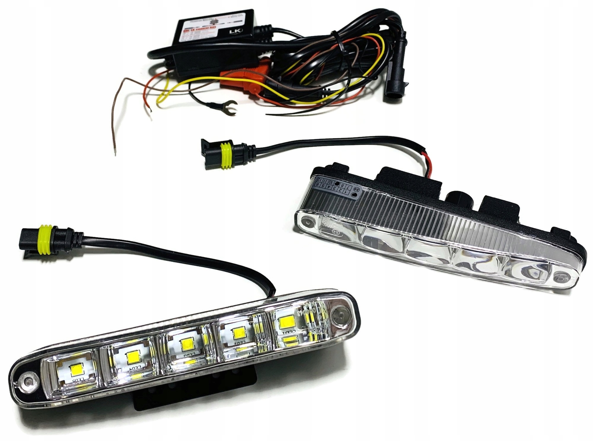 

Światła Do Jazdy Dziennej 5 Led 10W Skośne 12V 24V