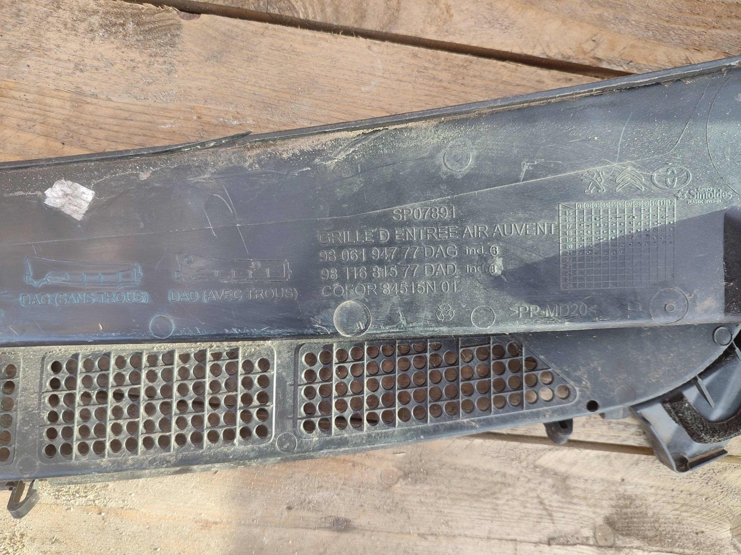 torpedo right side Peugeot Expert III Jumpy III Proace II 9806194777